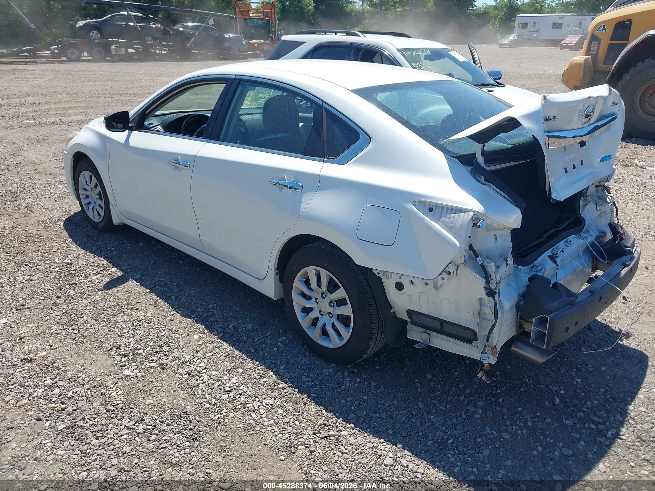 2014 Nissan Altima 2.5 S White vin: 1N4AL3AP4EC101269