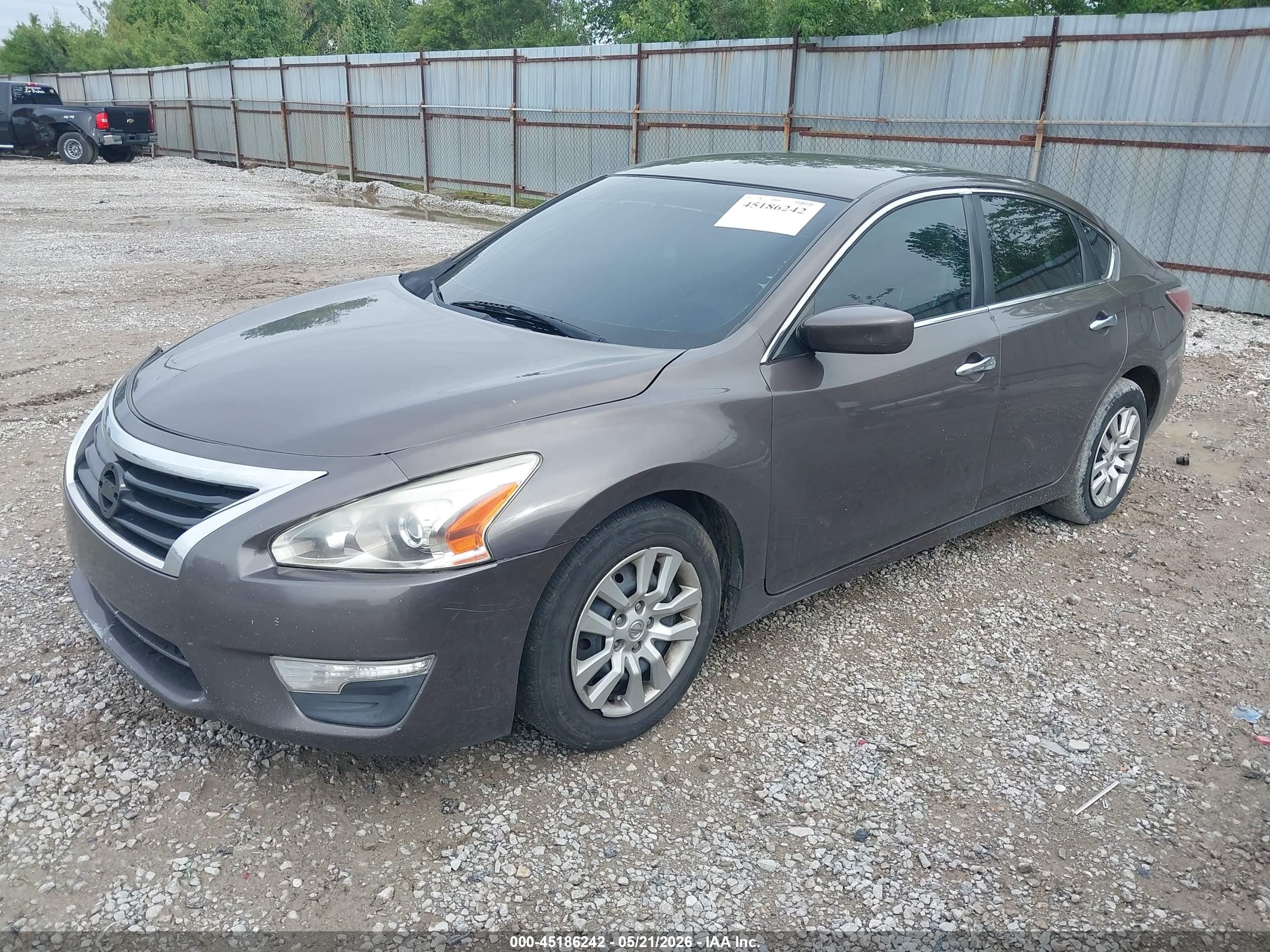 2014 Nissan Altima 2.5 S Brown vin: 1N4AL3AP4EC104771