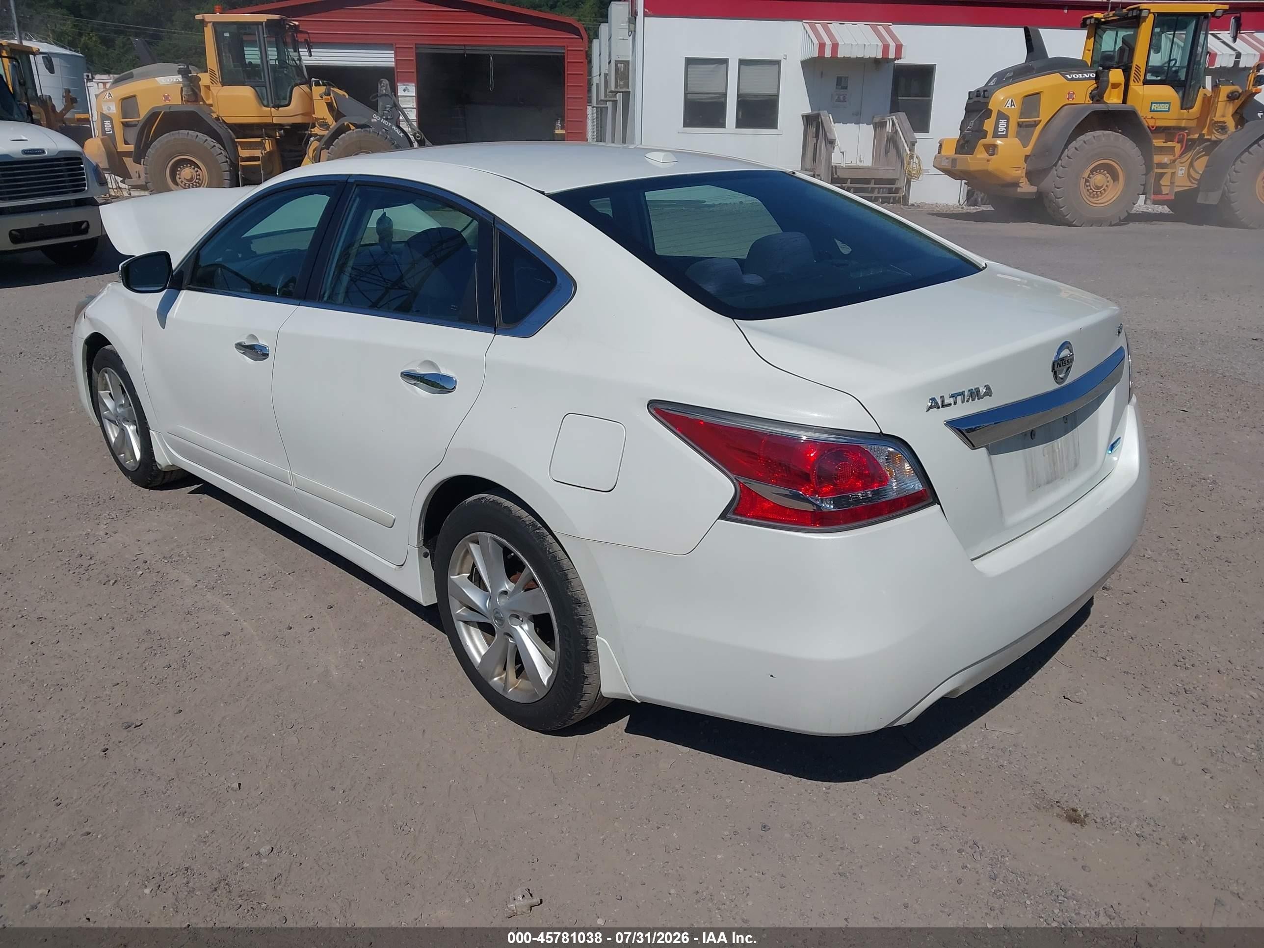 2014 Nissan Altima 2.5/s/sv/sl Белый vin: 1N4AL3AP4EC105581
