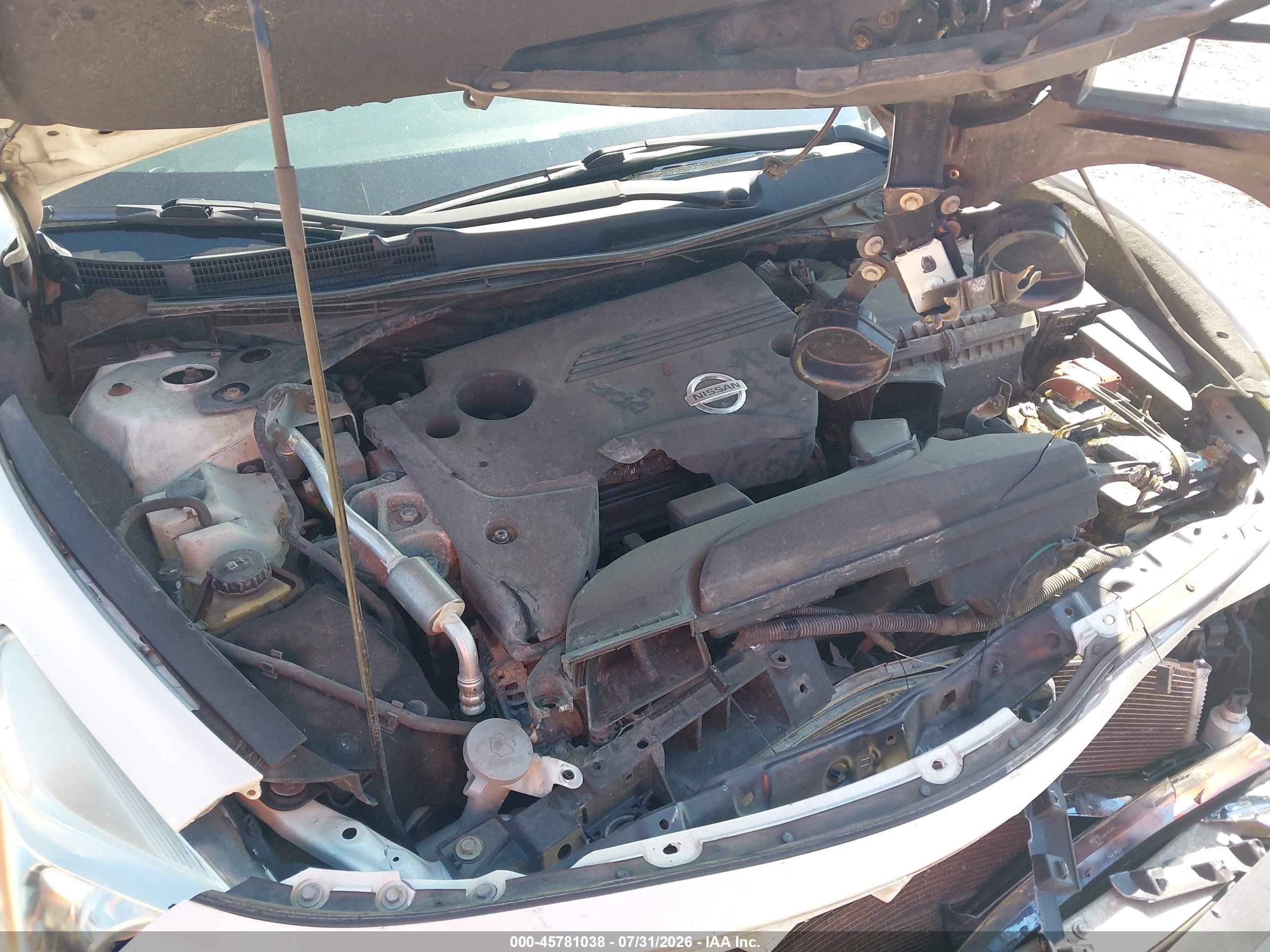 2014 Nissan Altima 2.5/s/sv/sl Белый vin: 1N4AL3AP4EC105581