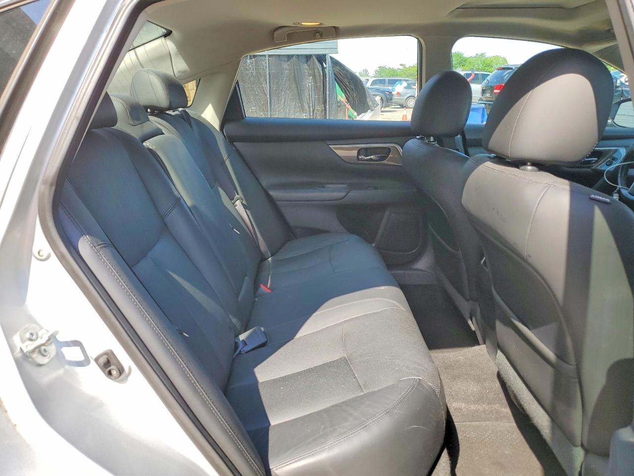 2014 Nissan Altima 2.5 Silver vin: 1N4AL3AP4EC108965