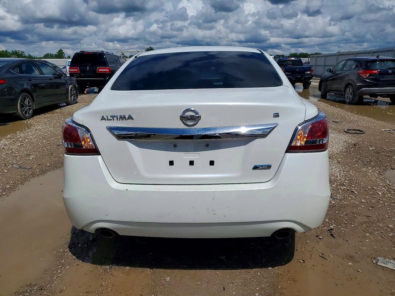 2014 Nissan Altima 2.5 White vin: 1N4AL3AP4EC113082