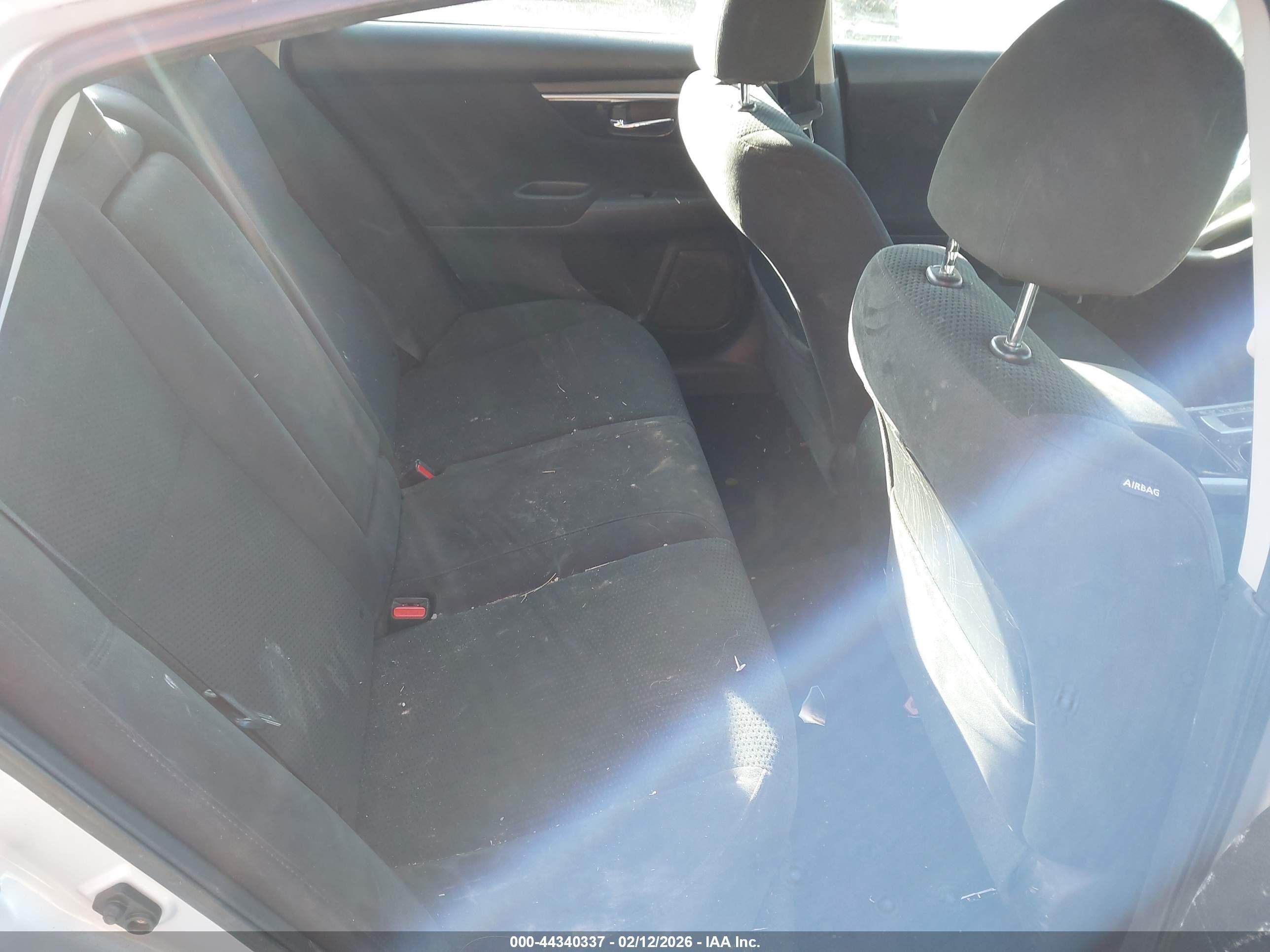 2014 Nissan Altima 2.5 S Silver vin: 1N4AL3AP4EC120260