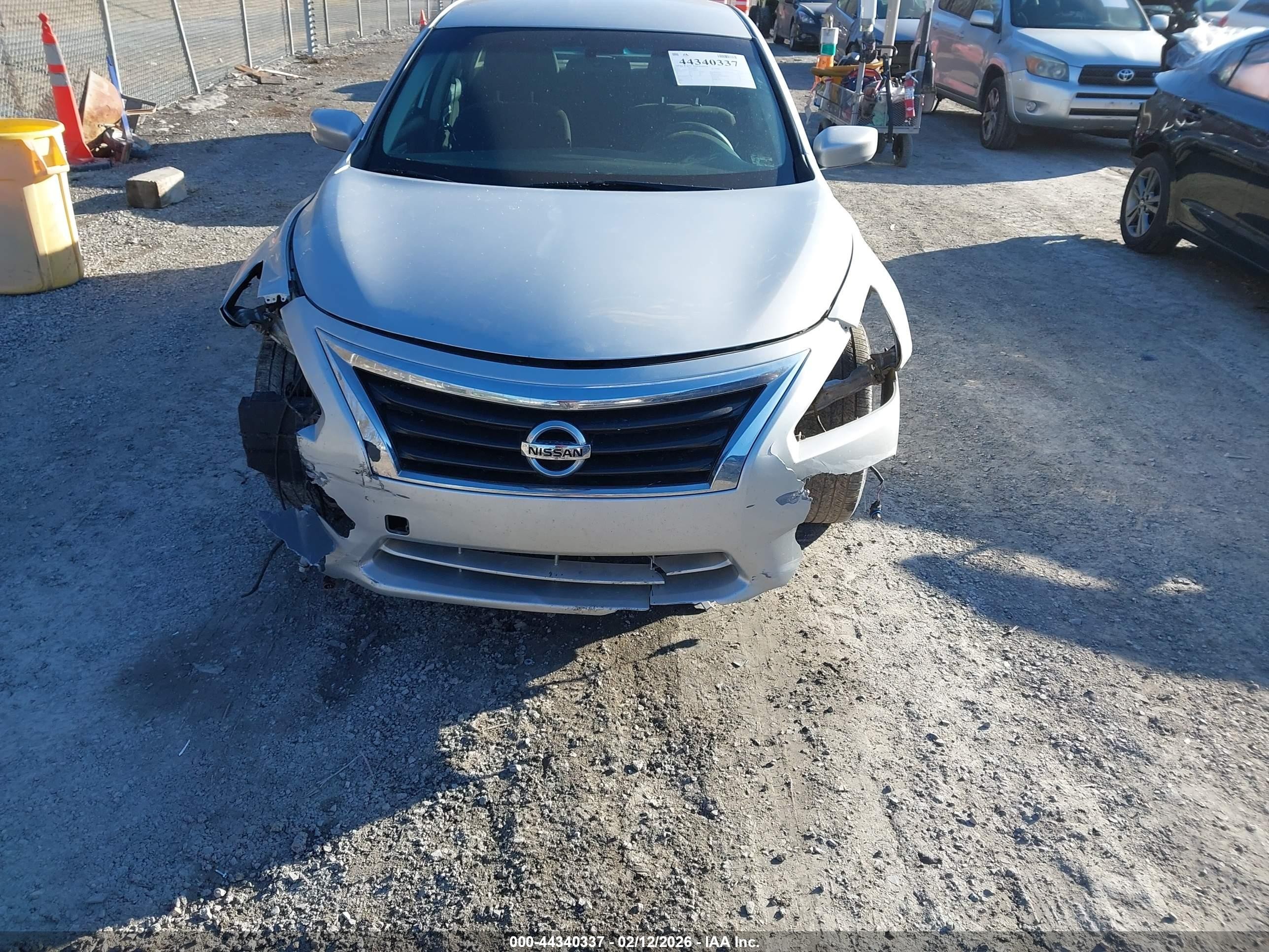 2014 Nissan Altima 2.5 S Silver vin: 1N4AL3AP4EC120260