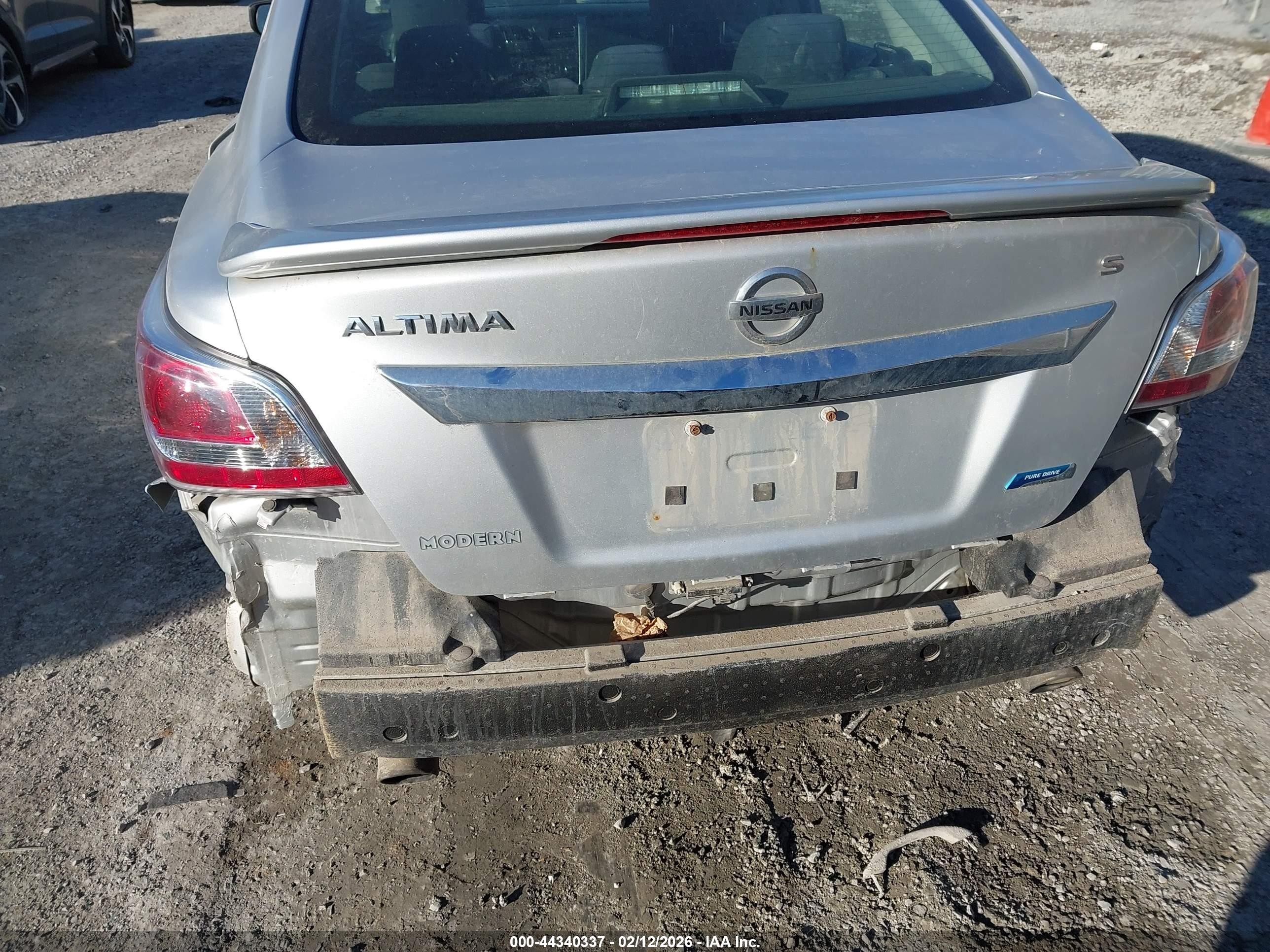 2014 Nissan Altima 2.5 S Silver vin: 1N4AL3AP4EC120260