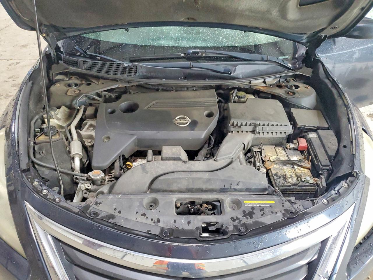 2014 Nissan Altima 2.5 Sv Угольный vin: 1N4AL3AP4EC135065