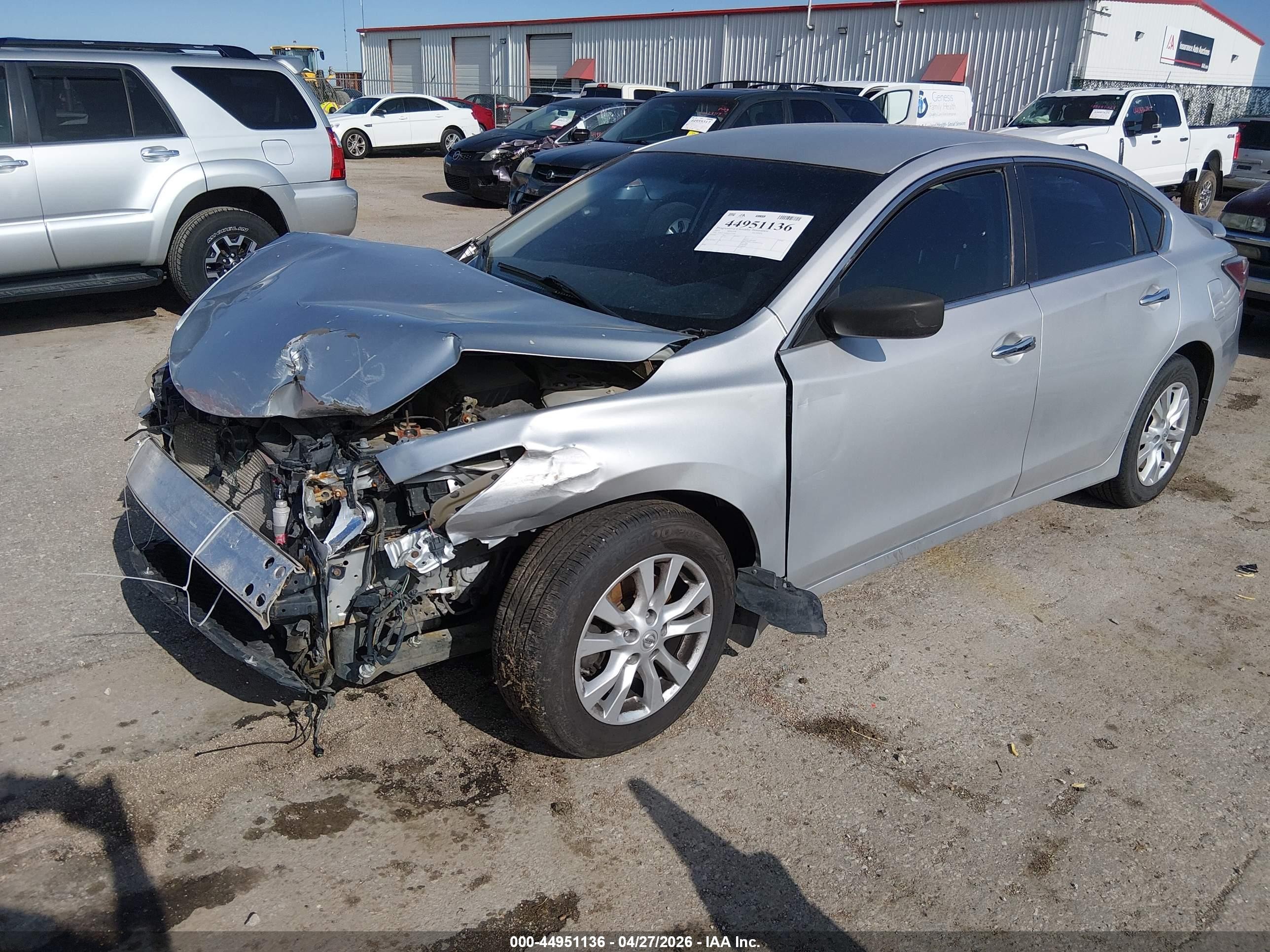 2014 Nissan Altima 2.5 S Silver vin: 1N4AL3AP4EC151444