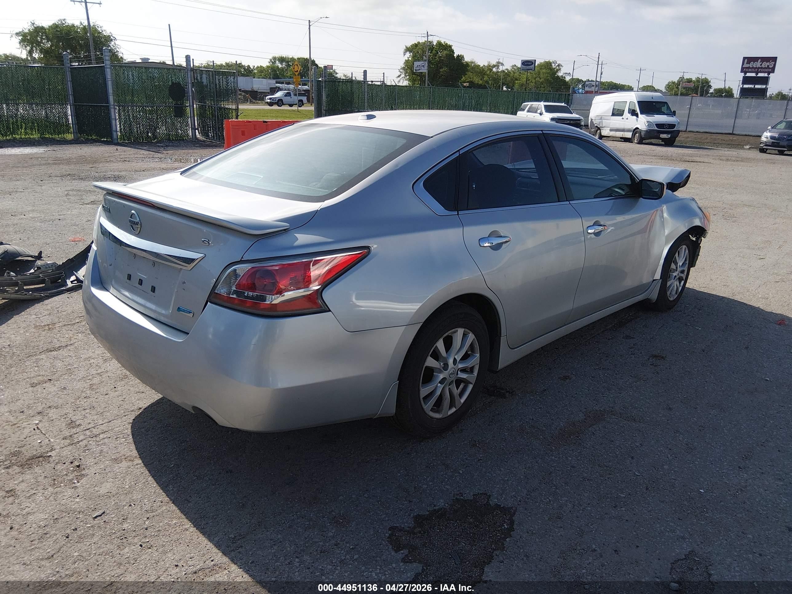 2014 Nissan Altima 2.5 S Silver vin: 1N4AL3AP4EC151444