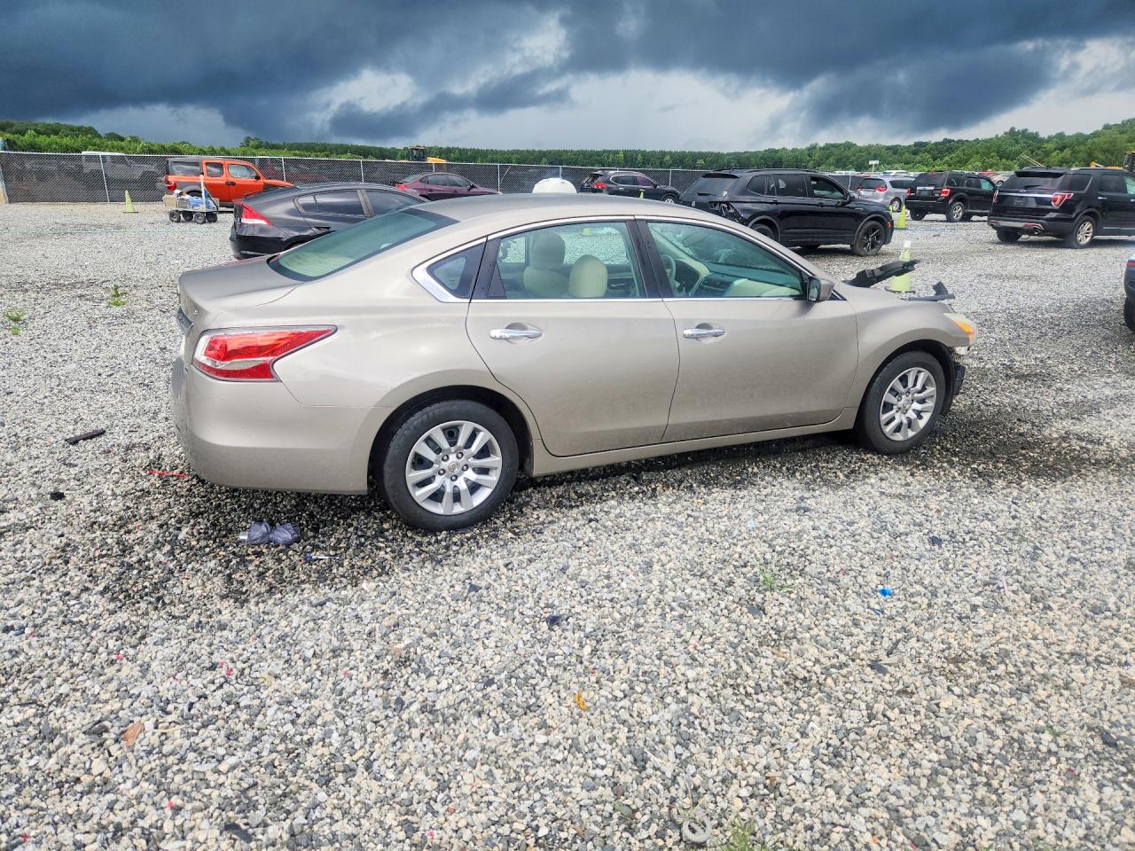 2014 Nissan Altima 2.5 Tan vin: 1N4AL3AP4EC158247
