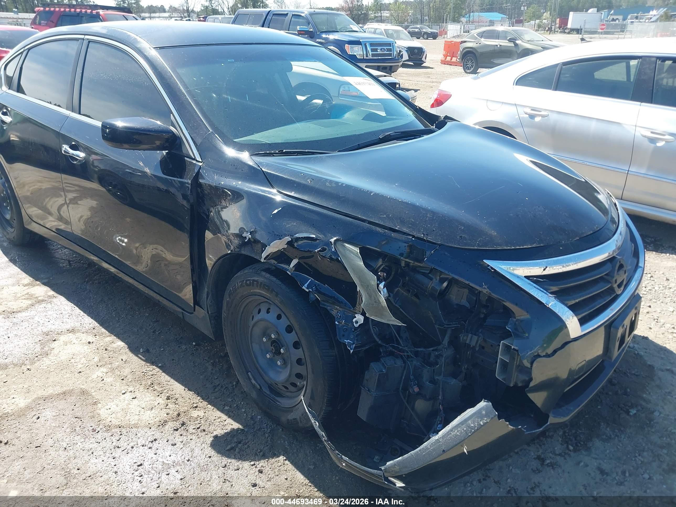 2014 Nissan Altima 2.5 S Черный vin: 1N4AL3AP4EC161942