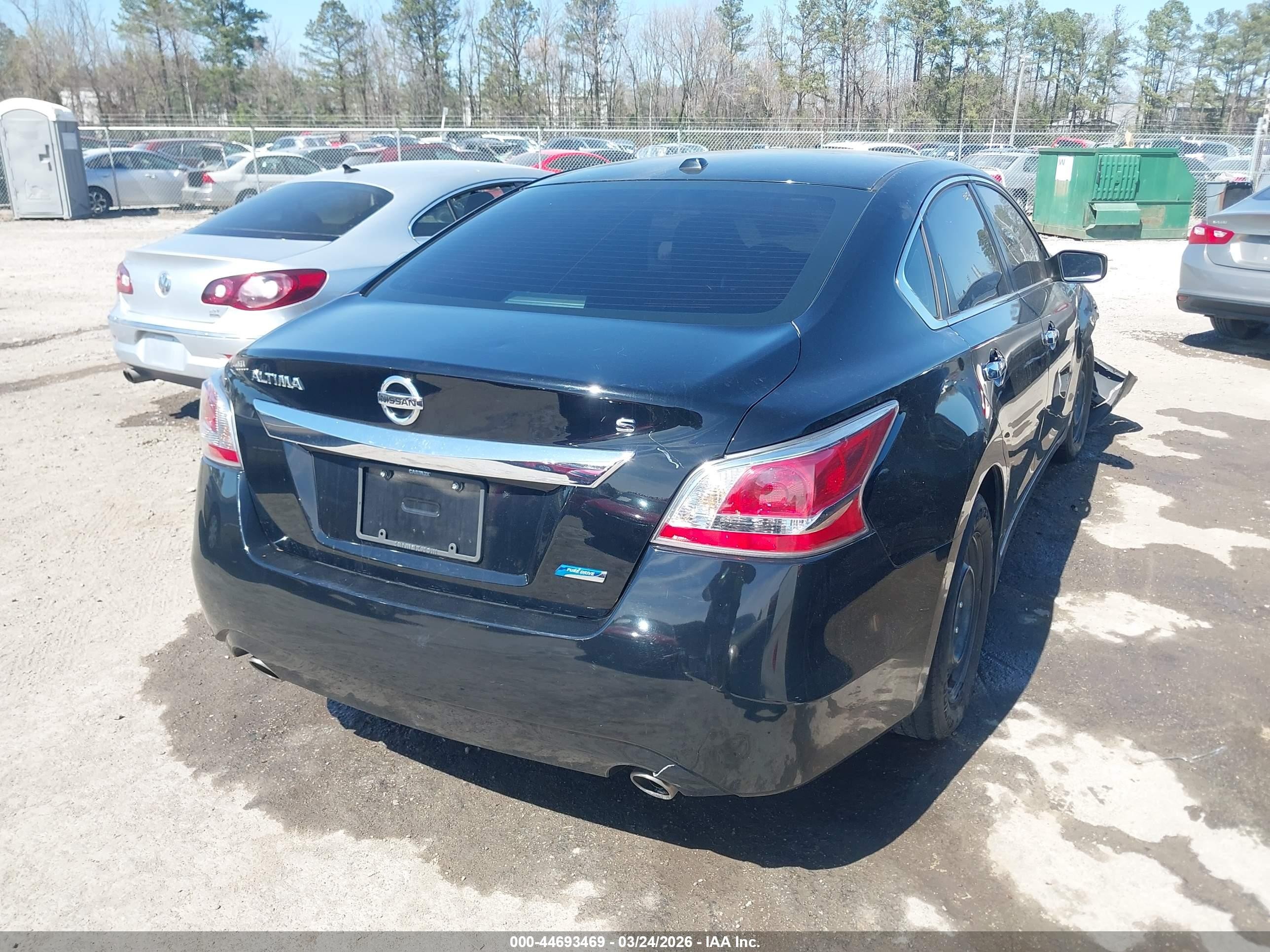 2014 Nissan Altima 2.5 S Черный vin: 1N4AL3AP4EC161942