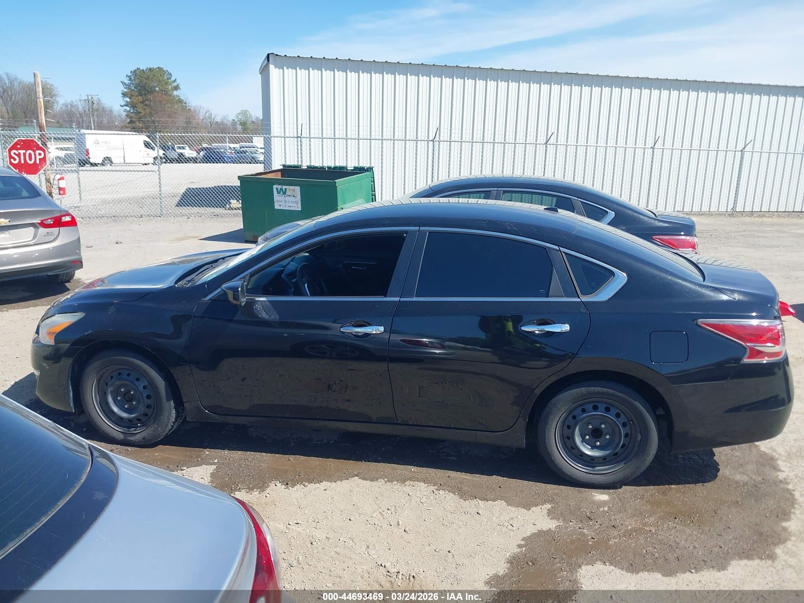 2014 Nissan Altima 2.5 S Черный vin: 1N4AL3AP4EC161942