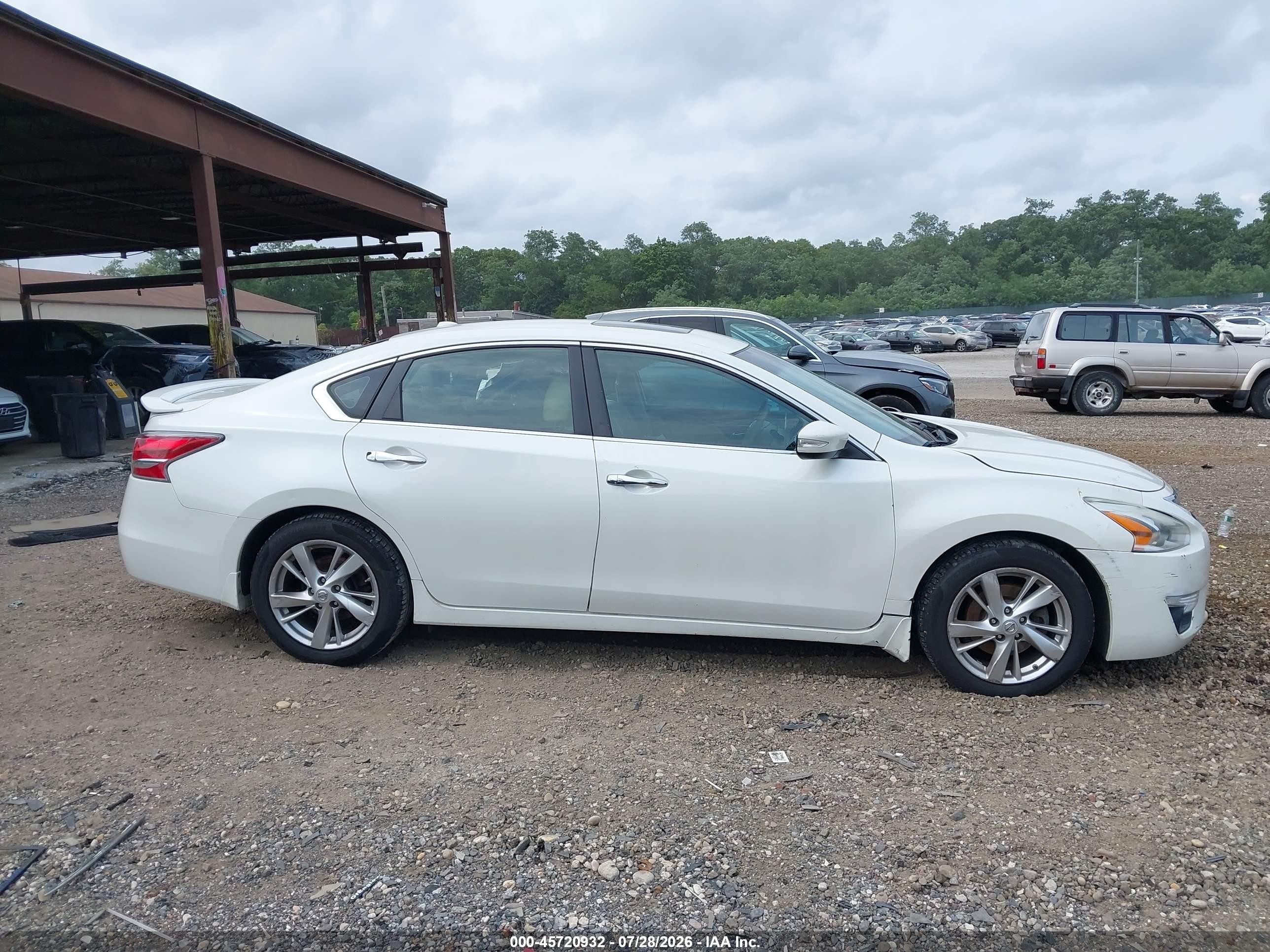 2014 Nissan Altima 2.5 Sl White vin: 1N4AL3AP4EC175548