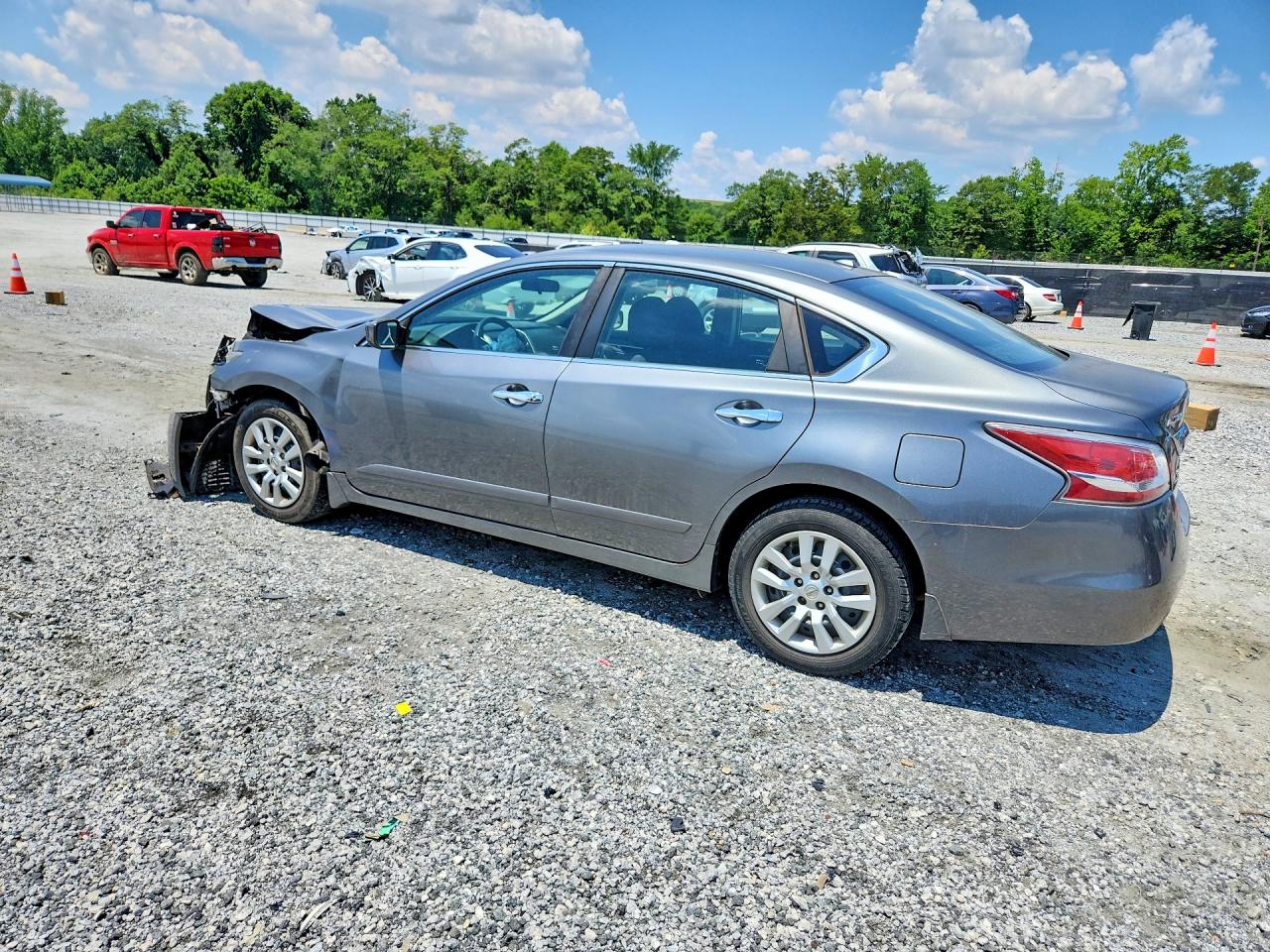 2014 Nissan Altima 2.5 S Silver vin: 1N4AL3AP4EC176750
