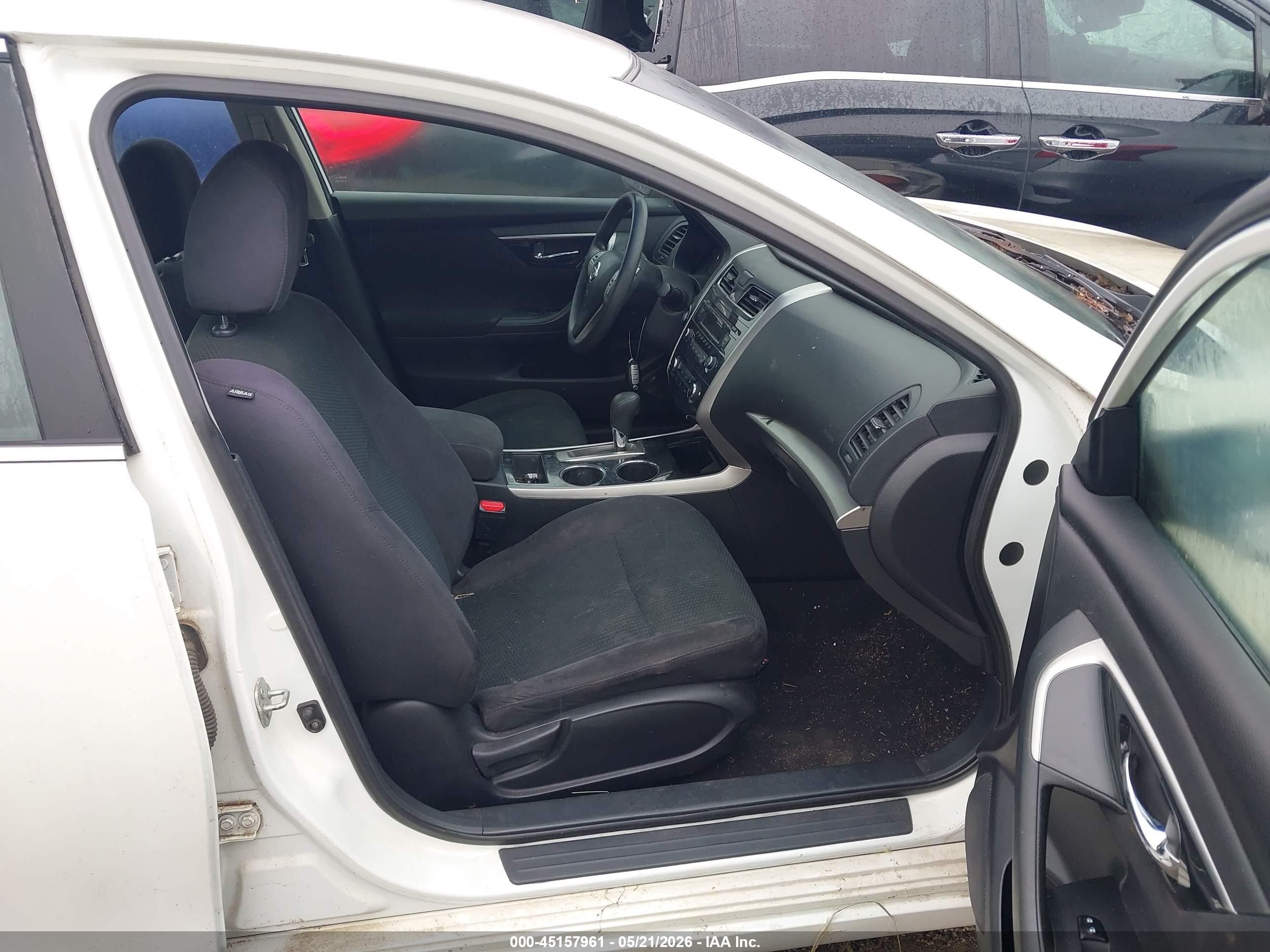 2014 Nissan Altima 2.5 S Белый vin: 1N4AL3AP4EC186601