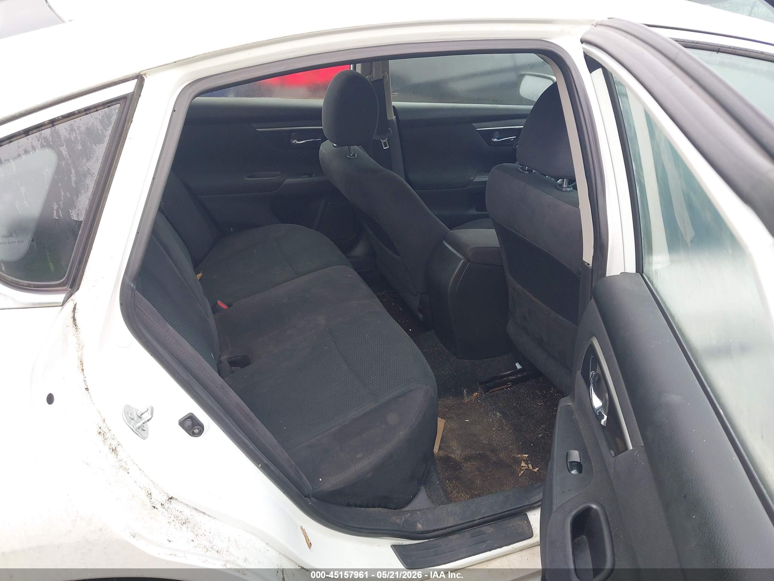 2014 Nissan Altima 2.5 S Белый vin: 1N4AL3AP4EC186601