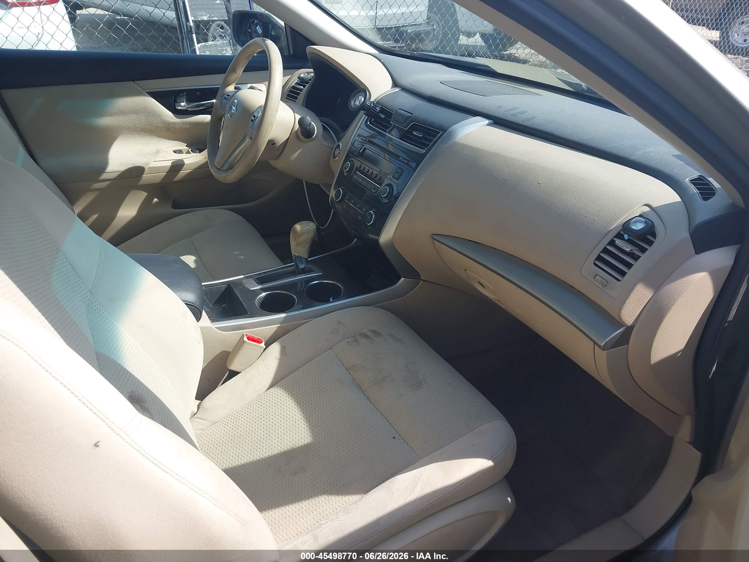 2014 Nissan Altima 2.5 S Gold vin: 1N4AL3AP4EC189837