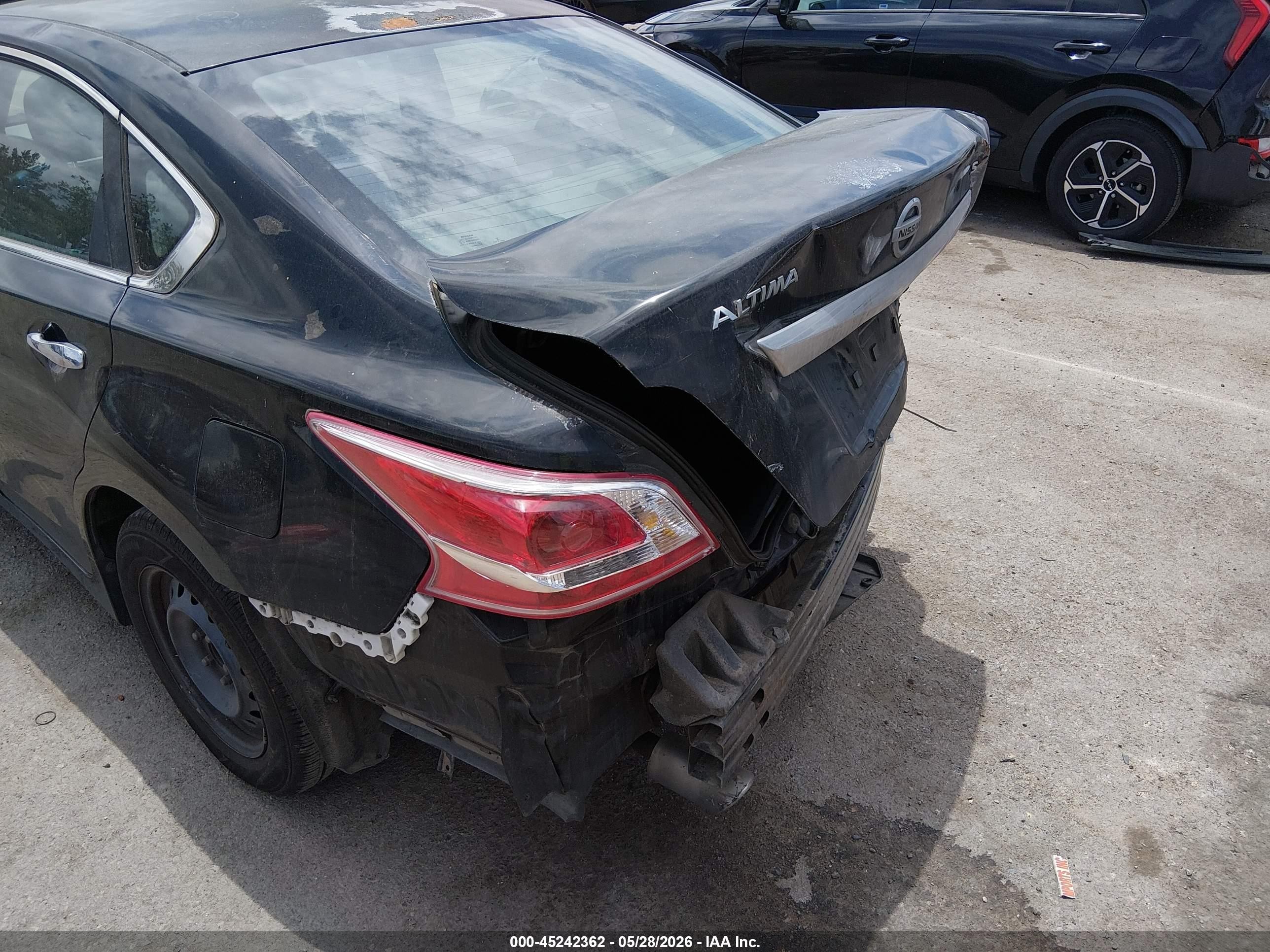 2014 Nissan Altima 2.5 S Черный vin: 1N4AL3AP4EC198943