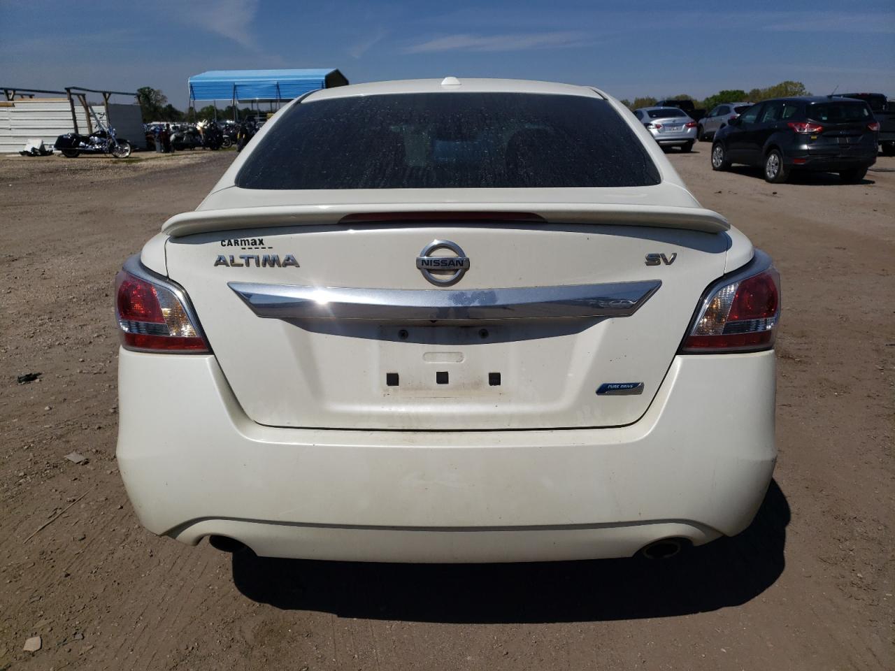 2014 Nissan Altima 2.5 White vin: 1N4AL3AP4EC264536
