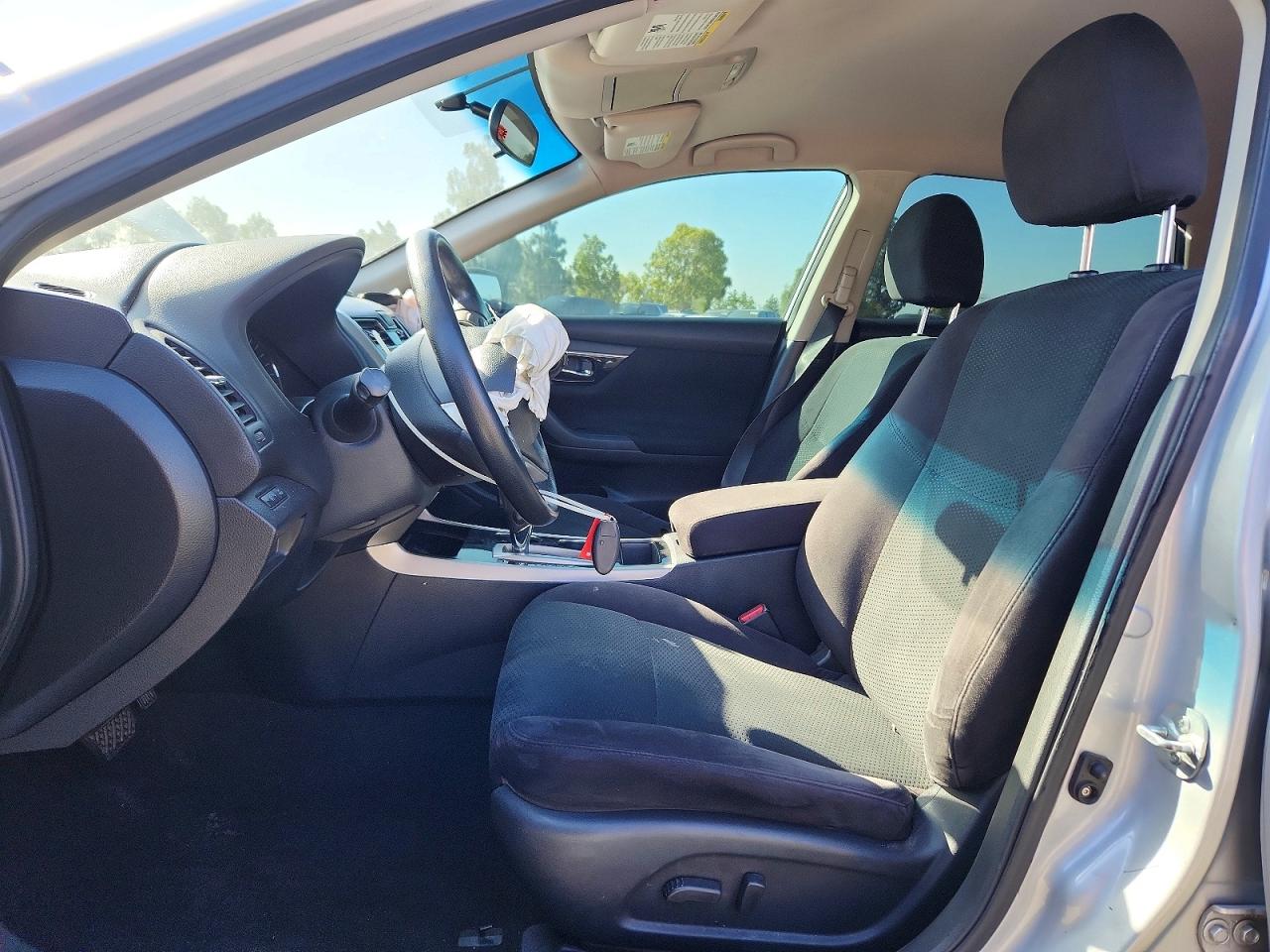2014 Nissan Altima 2.5 S Серебряный vin: 1N4AL3AP4EC272300