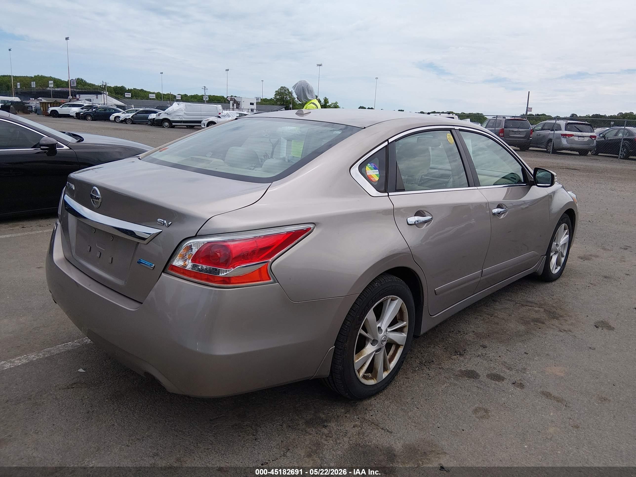2014 Nissan Altima 2.5 Sv Tan vin: 1N4AL3AP4EC299450