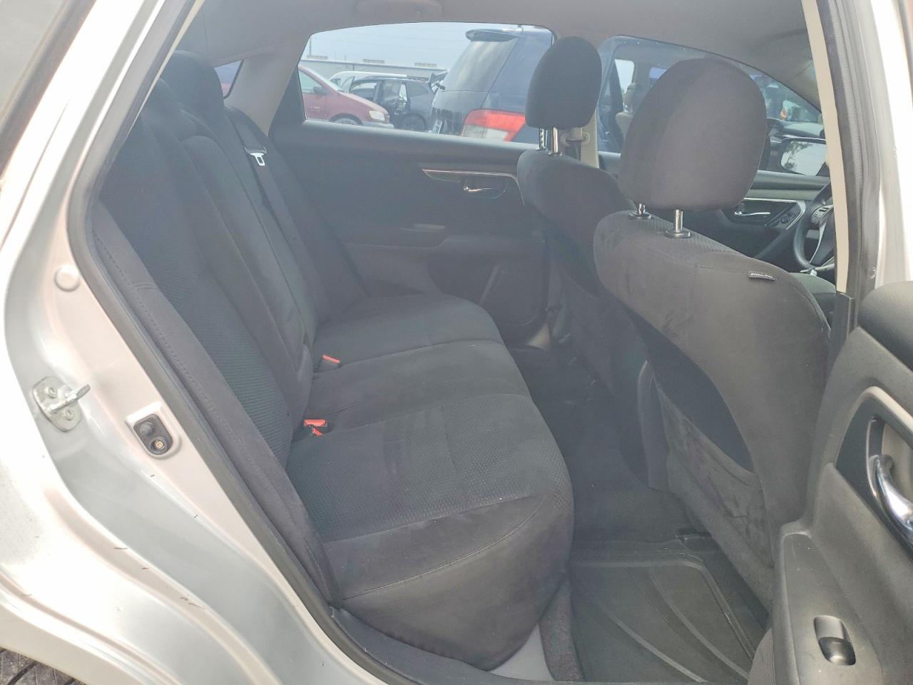 2014 Nissan Altima 2.5 S Silver vin: 1N4AL3AP4EC409428