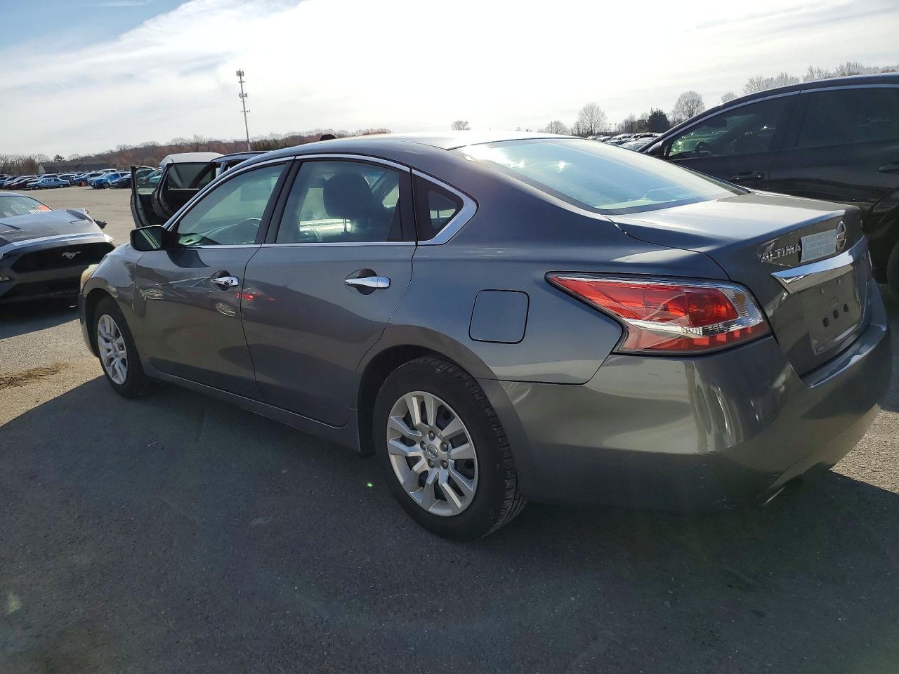 2014 Nissan Altima 2.5 S Угольный vin: 1N4AL3AP4EC410613