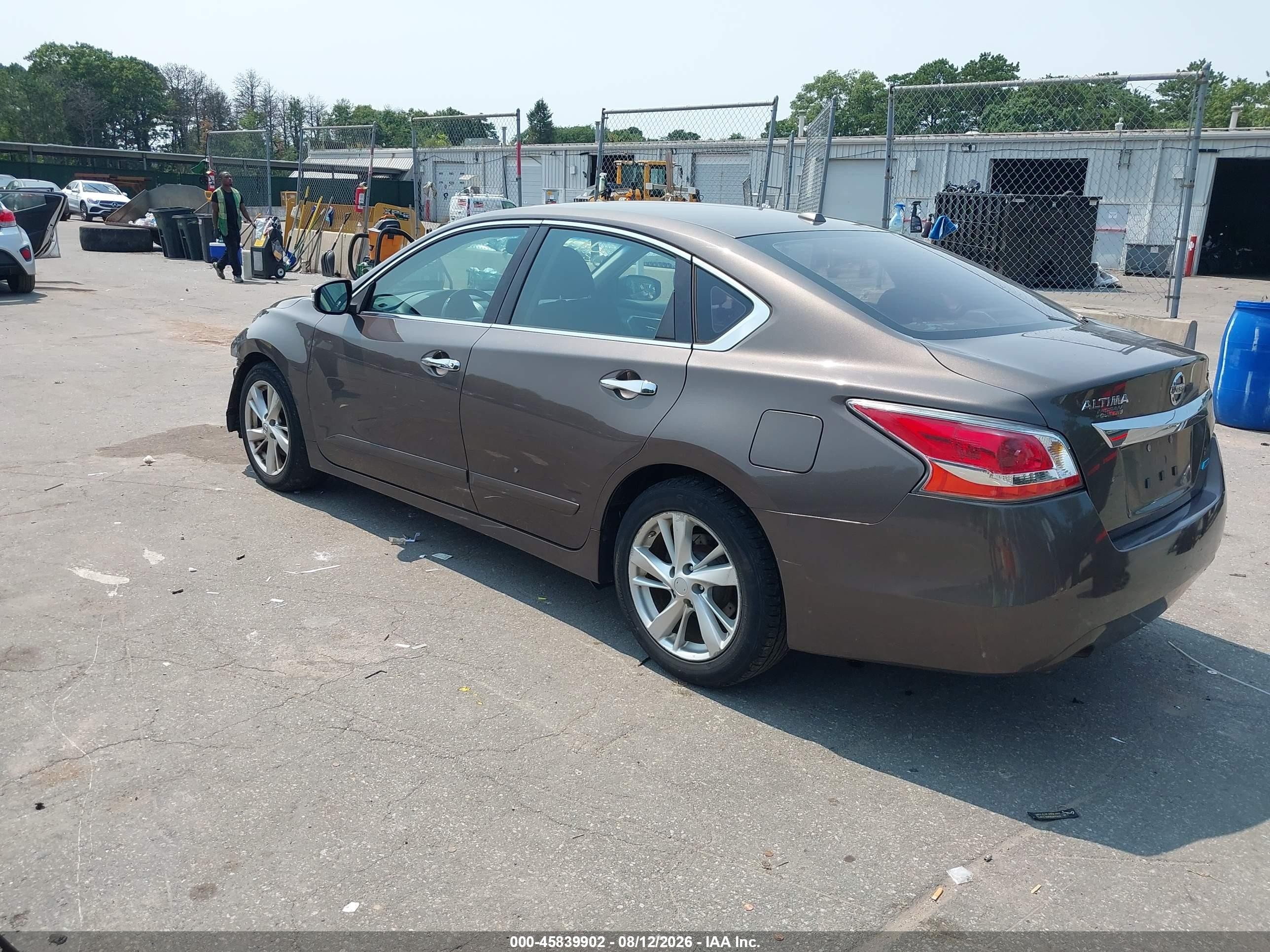 2014 Nissan Altima 2.5 Sv Champagne vin: 1N4AL3AP4EC426021