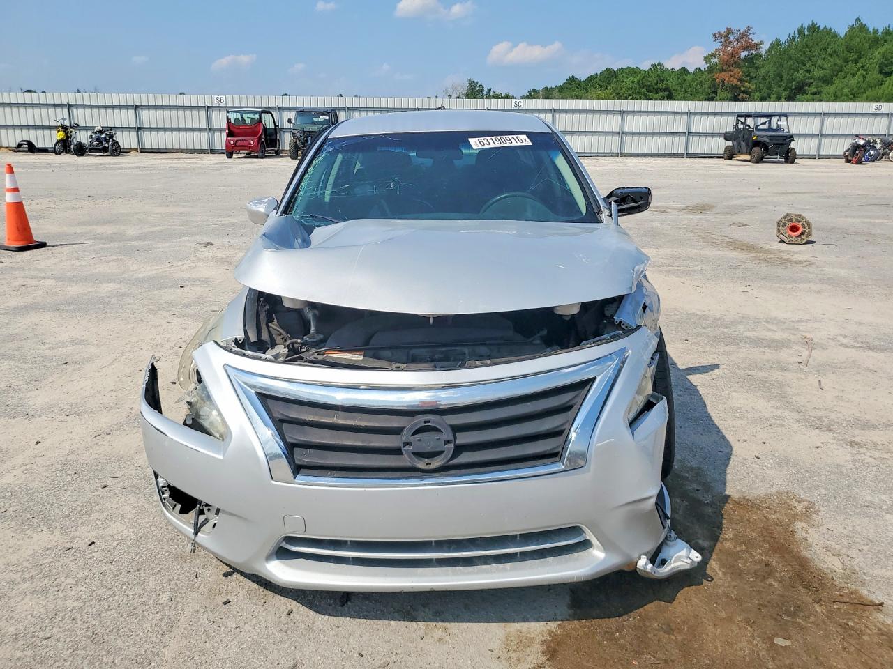 2014 Nissan Altima 2.5 S Silver vin: 1N4AL3AP4EC900596