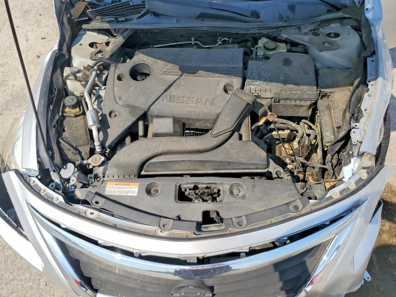 2014 Nissan Altima 2.5 S Silver vin: 1N4AL3AP4EC900596