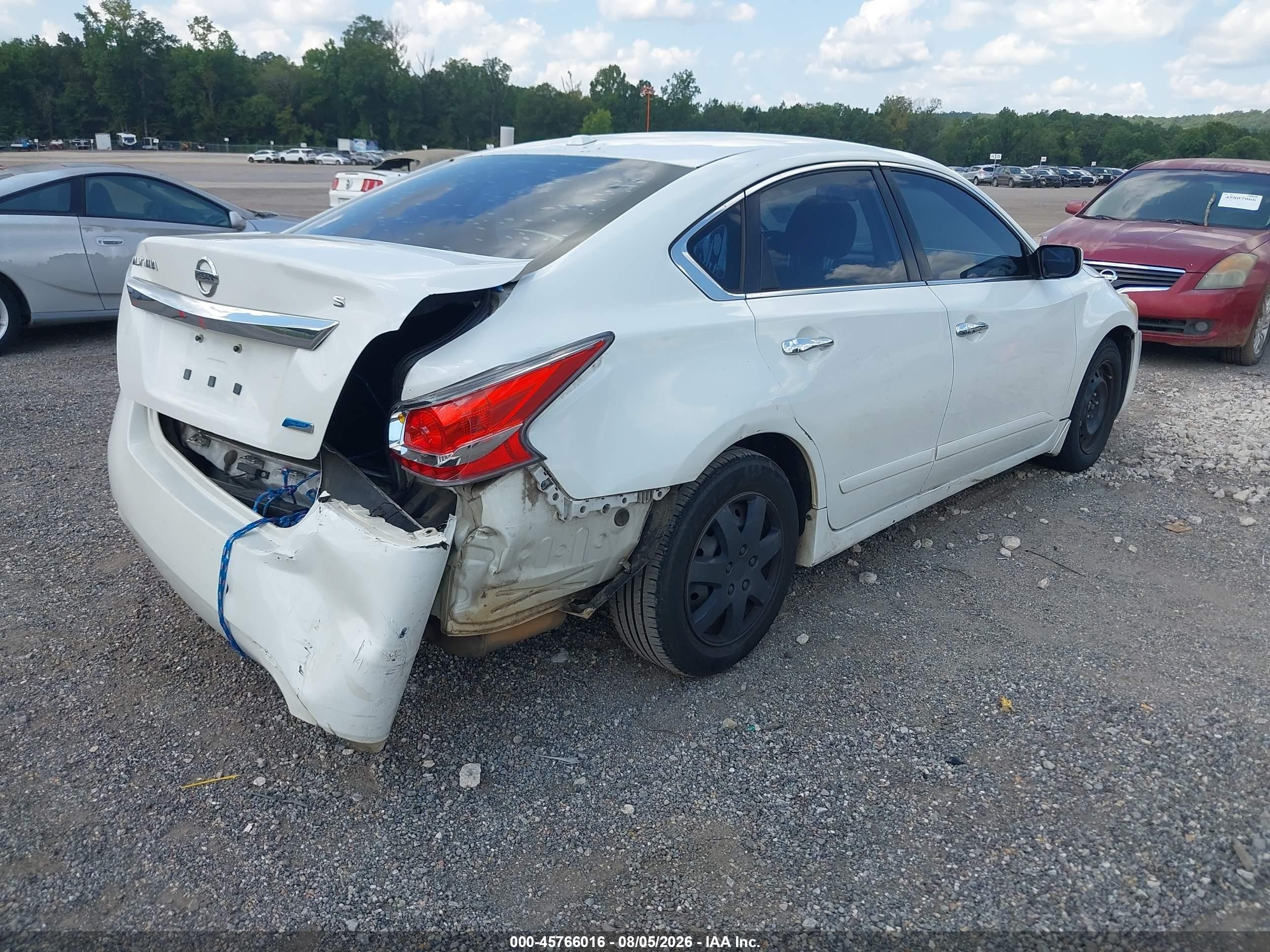 2014 Nissan Altima 2.5 S Белый vin: 1N4AL3AP4EC902347