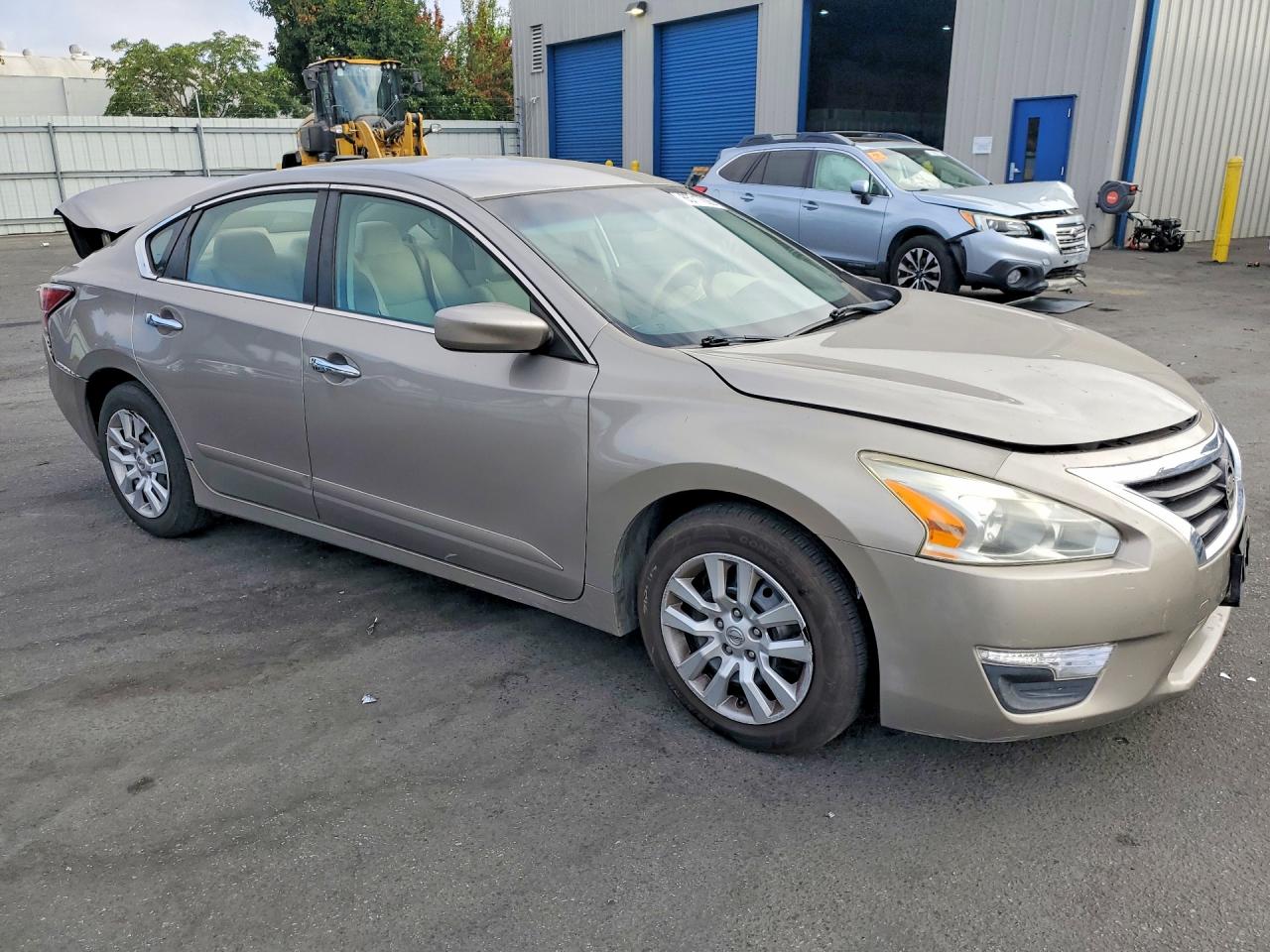 2014 Nissan Altima 2.5 Beige vin: 1N4AL3AP4EN216166