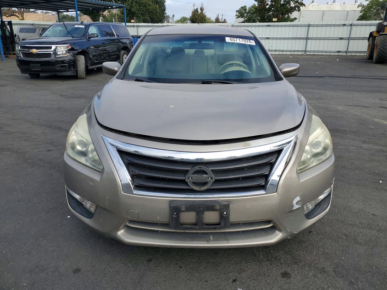 2014 Nissan Altima 2.5 Beige vin: 1N4AL3AP4EN216166