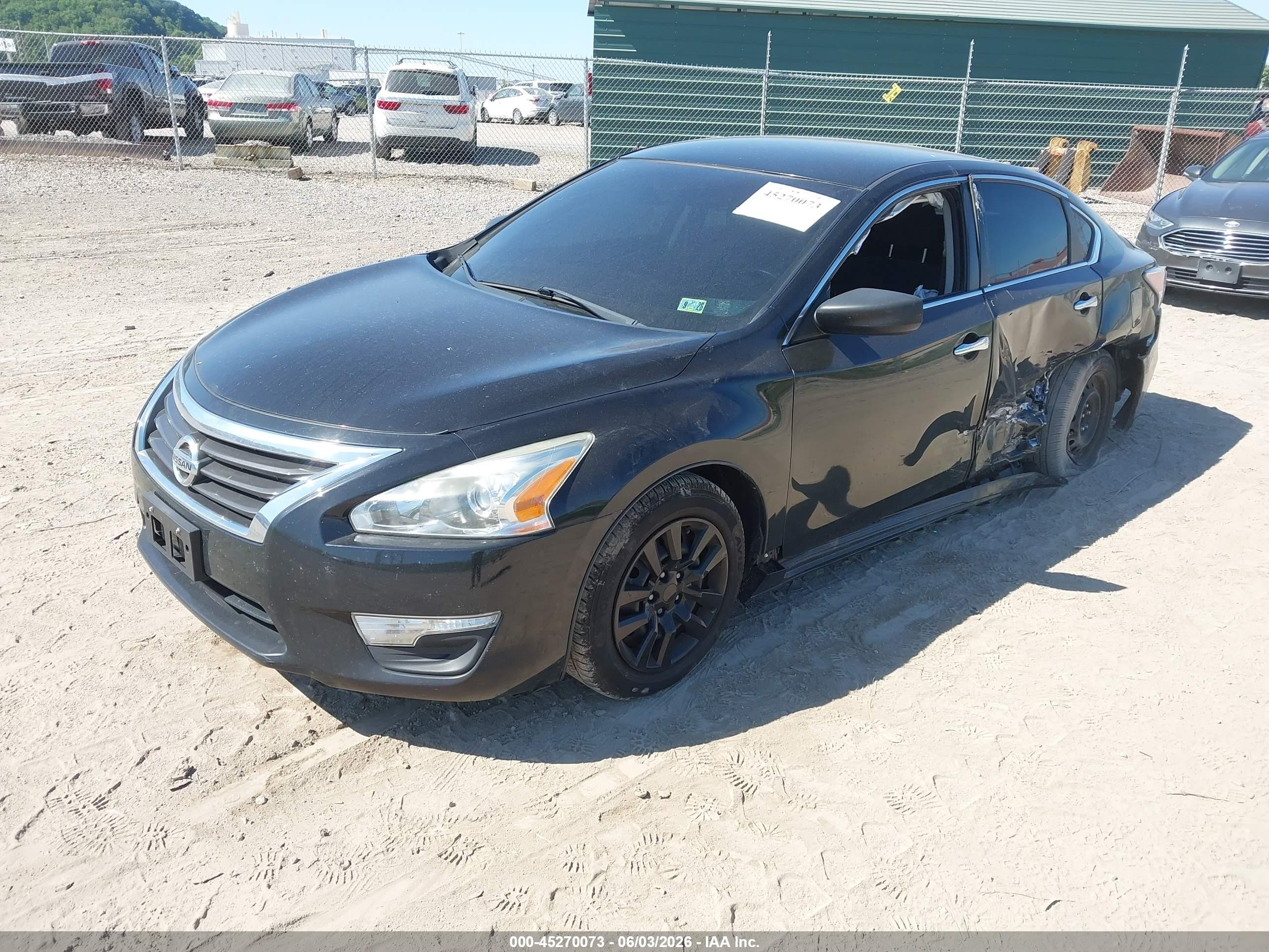 2014 Nissan Altima 2.5 S Black vin: 1N4AL3AP4EN220024