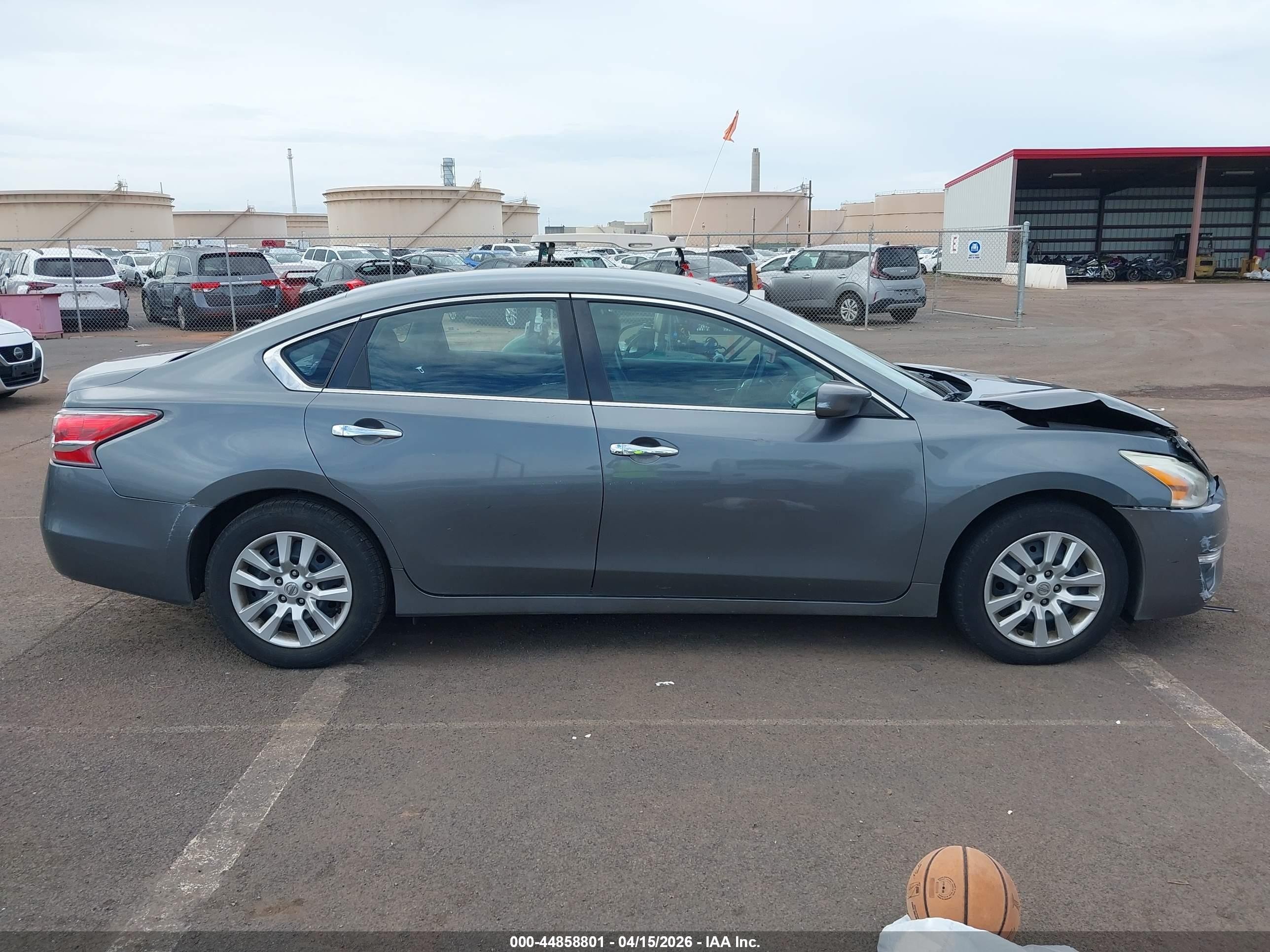 2014 Nissan Altima 2.5 S Gray vin: 1N4AL3AP4EN226177