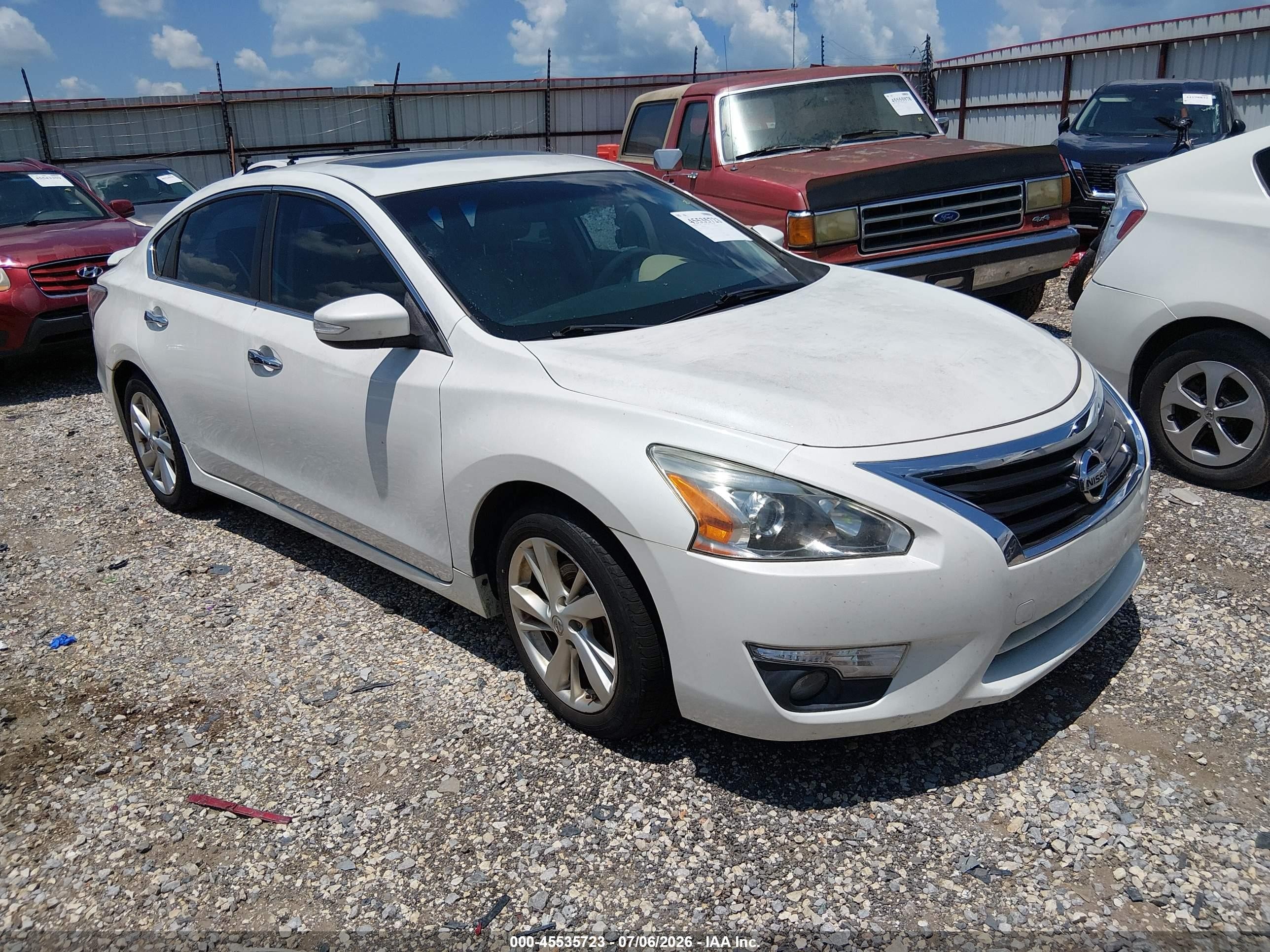 2014 Nissan Altima 2.5 Sl White vin: 1N4AL3AP4EN226468