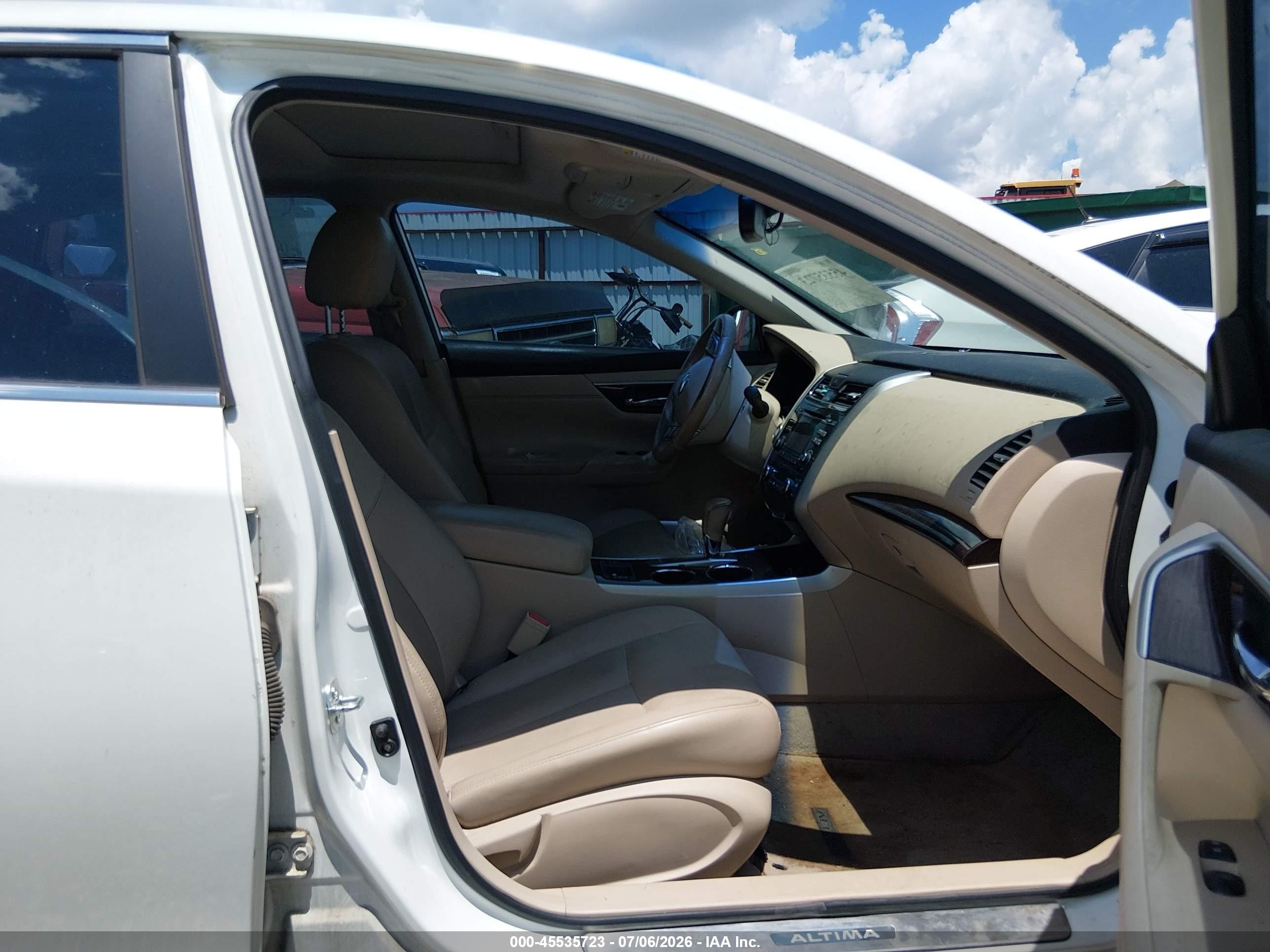 2014 Nissan Altima 2.5 Sl White vin: 1N4AL3AP4EN226468