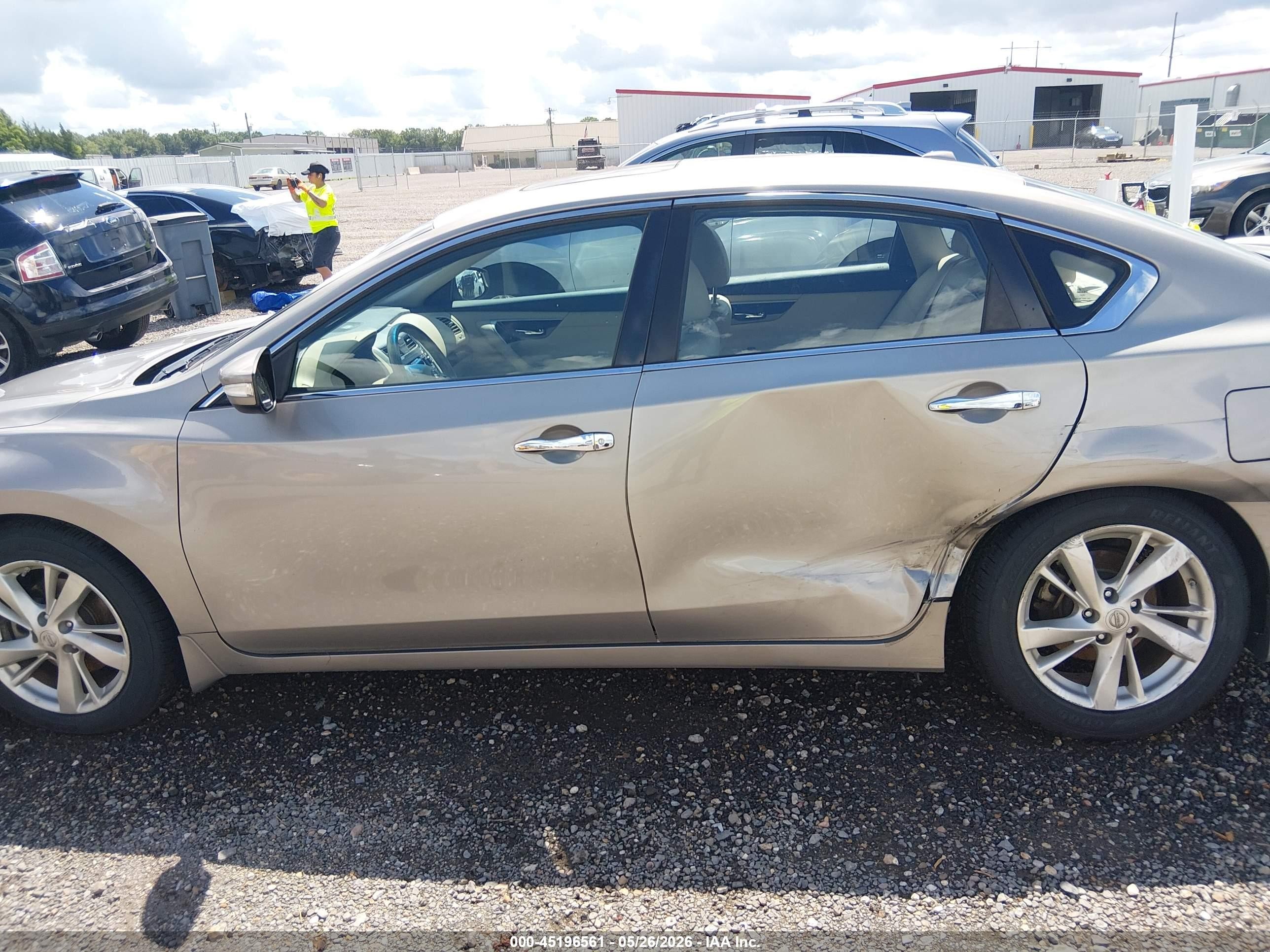 2014 Nissan Altima 2.5 Sl Золотой vin: 1N4AL3AP4EN228253