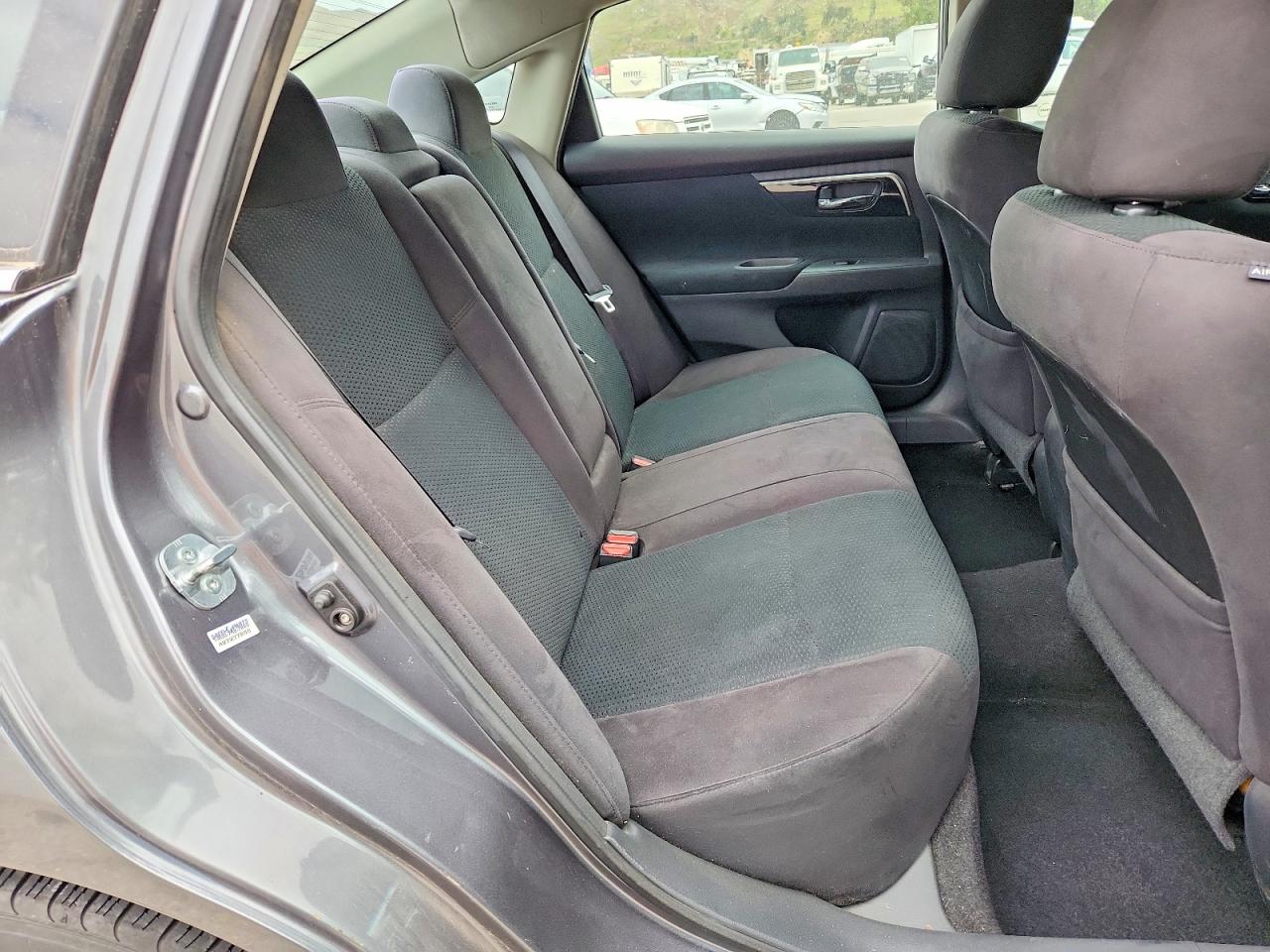 2014 Nissan Altima 2.5 S Gray vin: 1N4AL3AP4EN237745