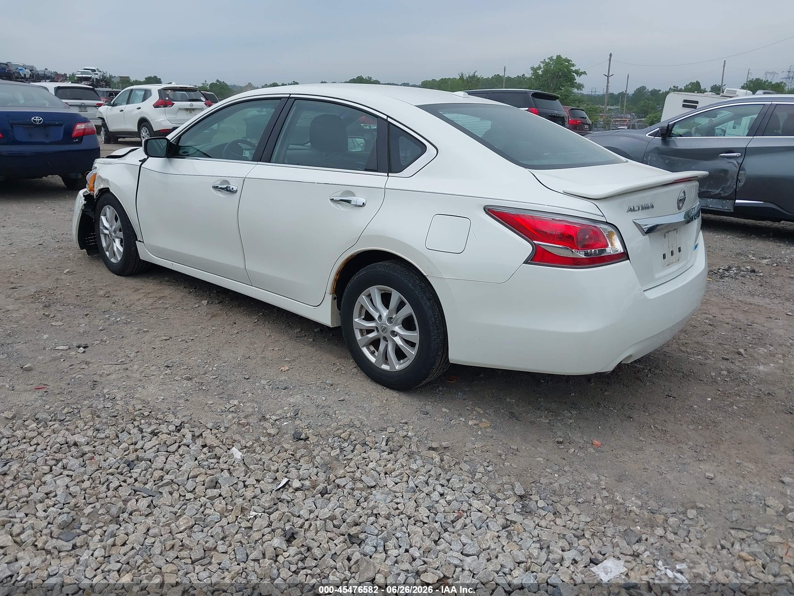 2014 Nissan Altima 2.5 S Белый vin: 1N4AL3AP4EN249667