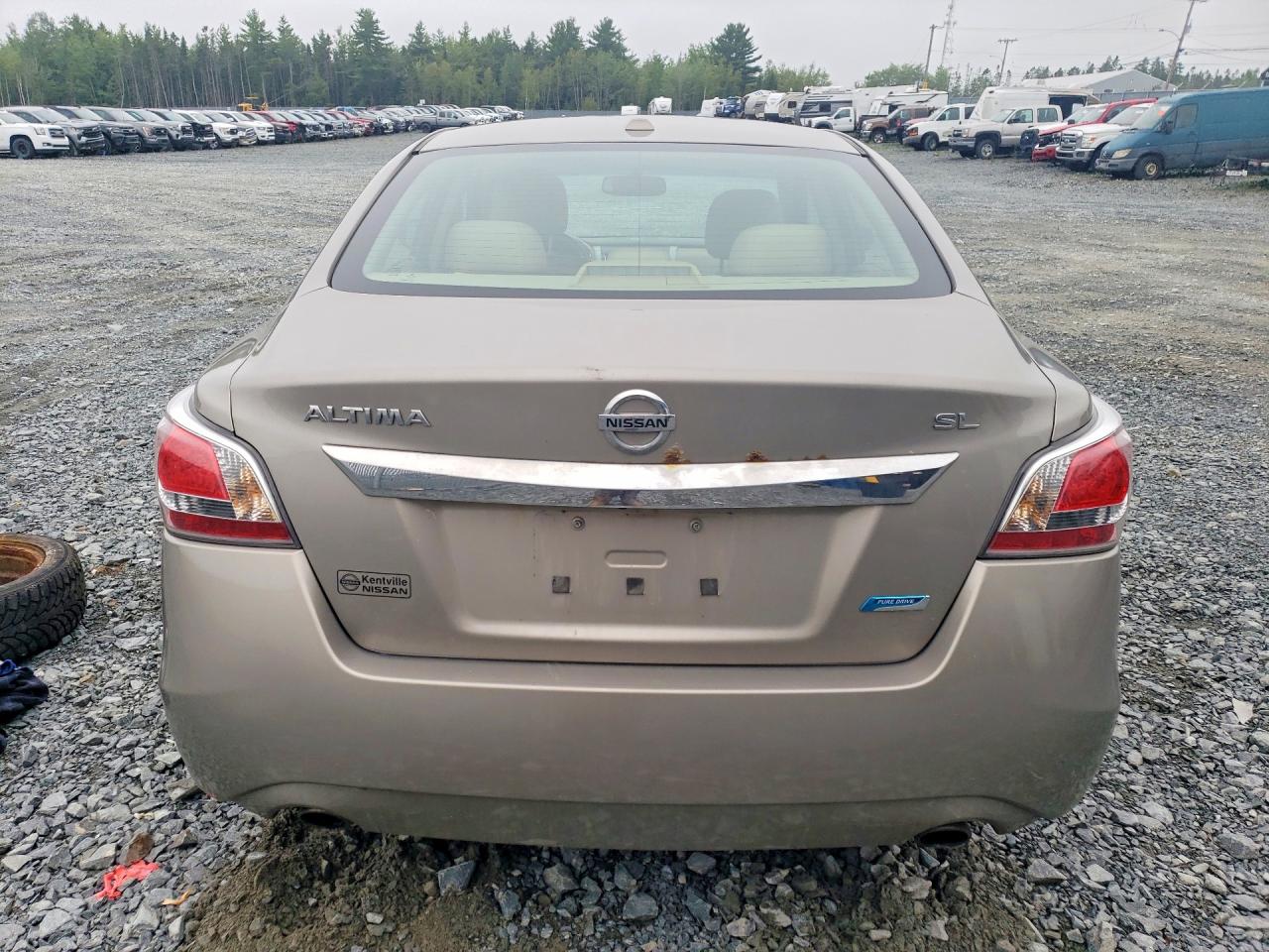 2014 Nissan Altima 2.5 Tan vin: 1N4AL3AP4EN252438