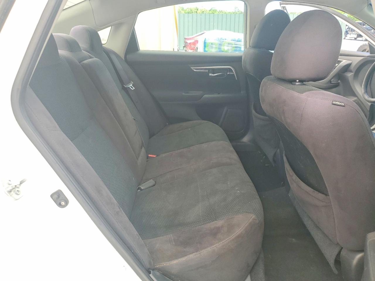 2014 Nissan Altima 2.5 S White vin: 1N4AL3AP4EN340826