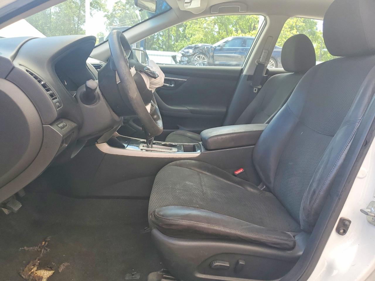 2014 Nissan Altima 2.5 S White vin: 1N4AL3AP4EN340826