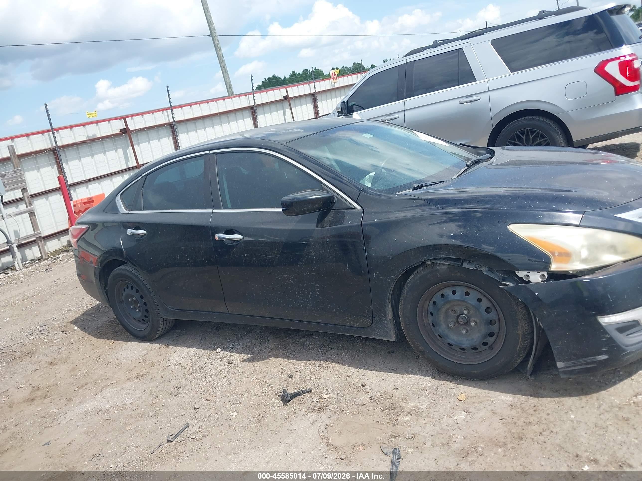 2014 Nissan Altima 2.5 S Black vin: 1N4AL3AP4EN342673