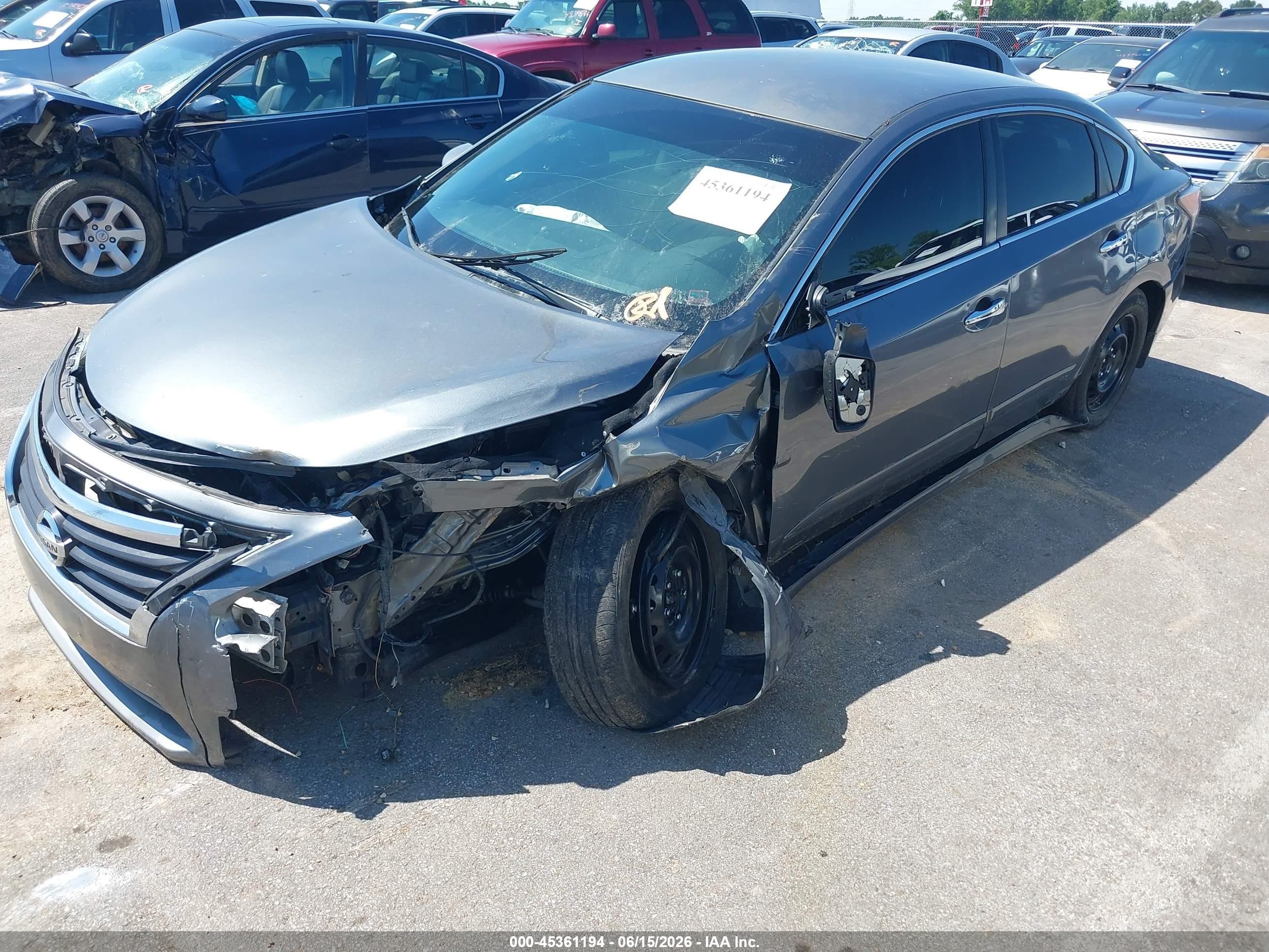 2014 Nissan Altima 2.5 S Серый vin: 1N4AL3AP4EN343645