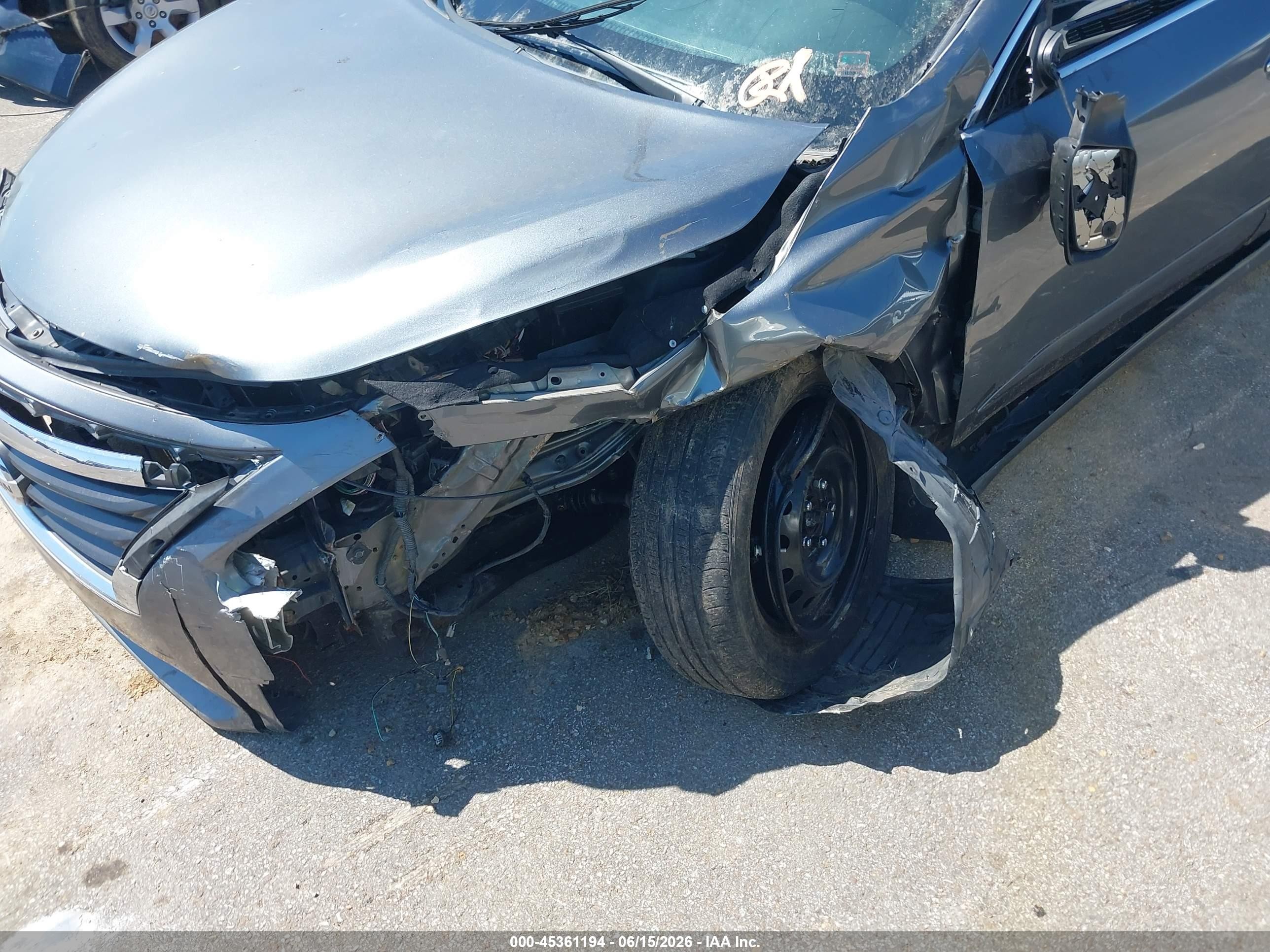 2014 Nissan Altima 2.5 S Серый vin: 1N4AL3AP4EN343645