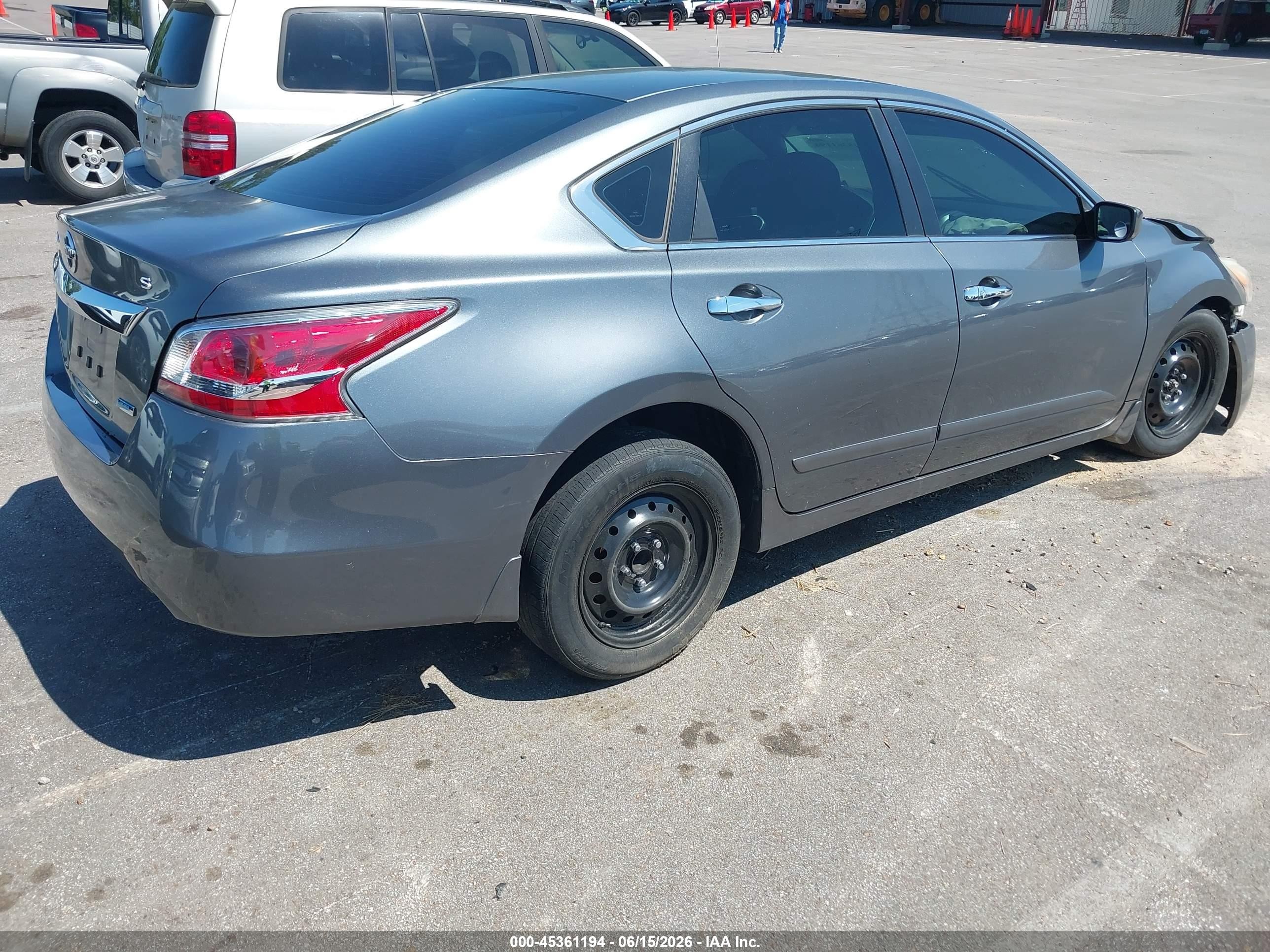 2014 Nissan Altima 2.5 S Серый vin: 1N4AL3AP4EN343645