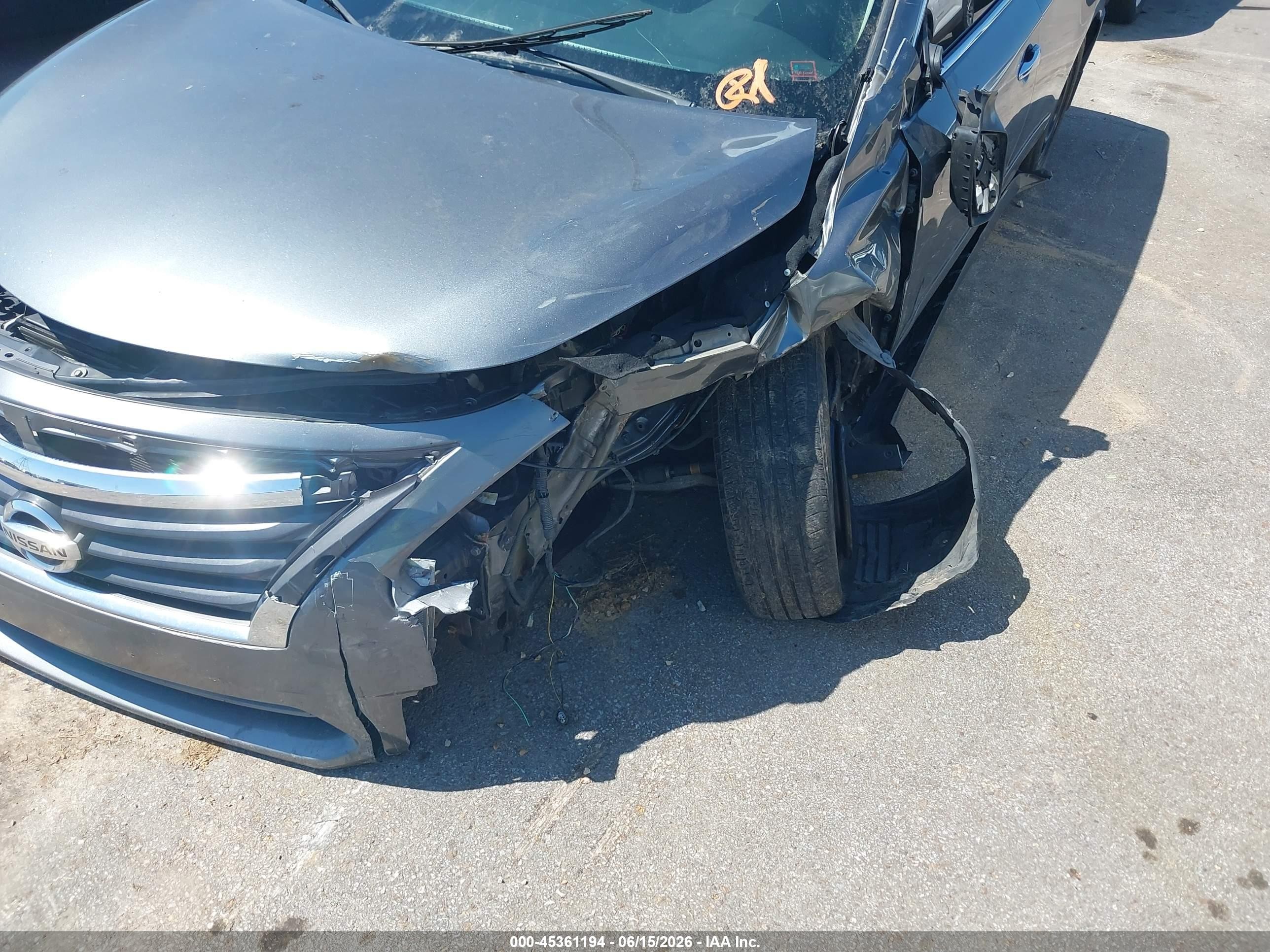 2014 Nissan Altima 2.5 S Серый vin: 1N4AL3AP4EN343645