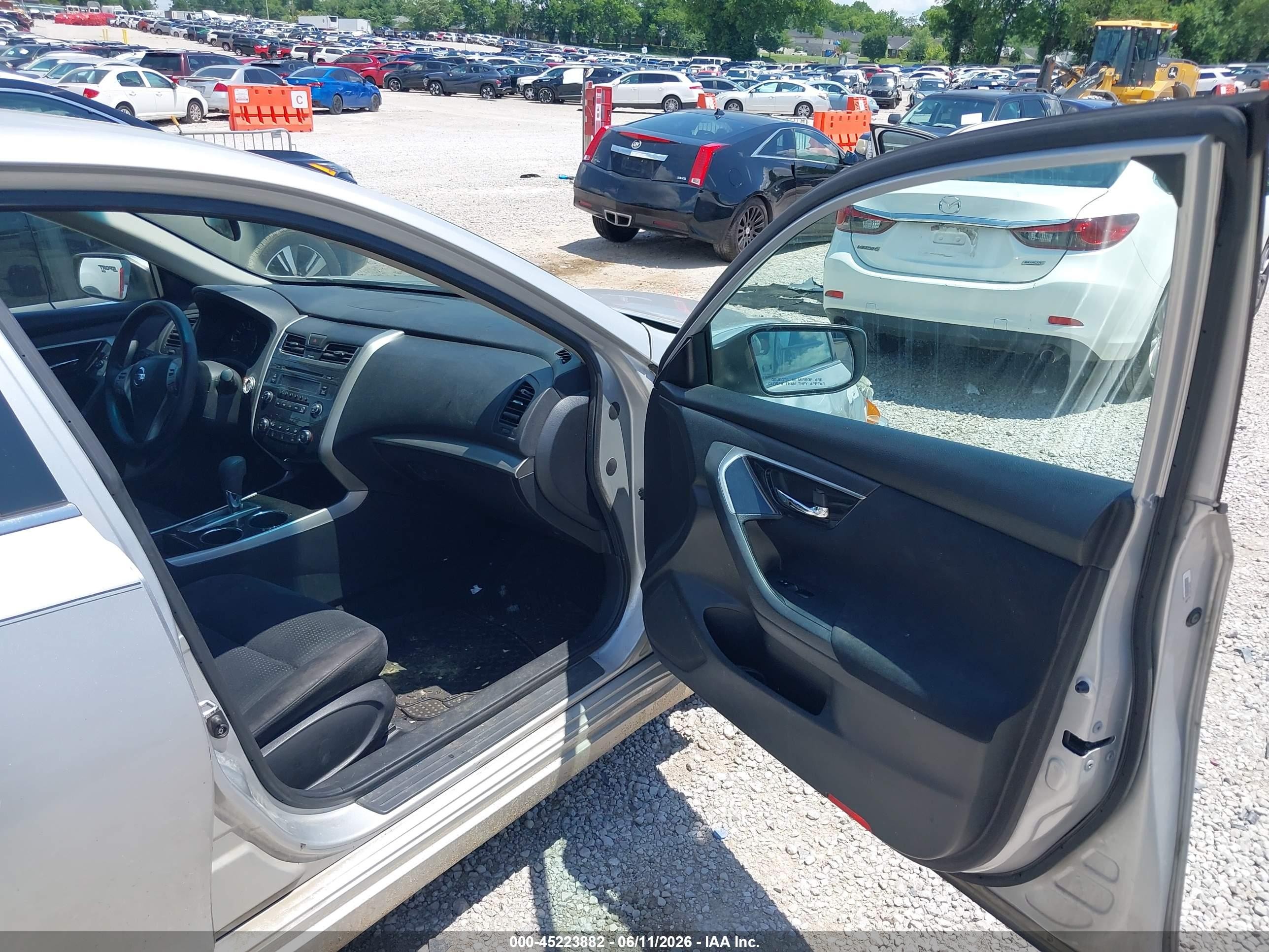 2014 Nissan Altima 2.5/2.5 S/2.5 Sl/2.5 Sv Silver vin: 1N4AL3AP4EN345962