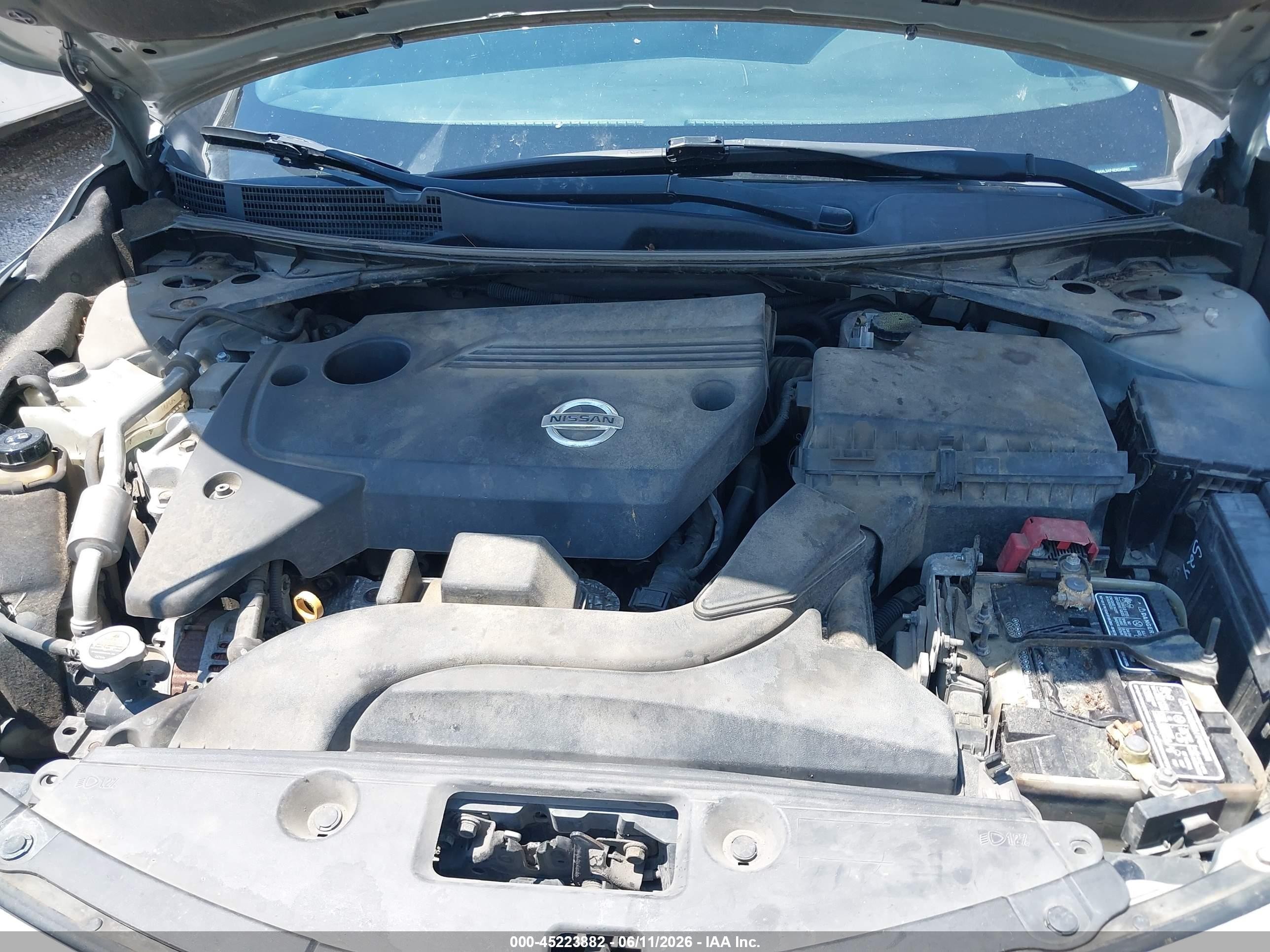 2014 Nissan Altima 2.5/2.5 S/2.5 Sl/2.5 Sv Silver vin: 1N4AL3AP4EN345962